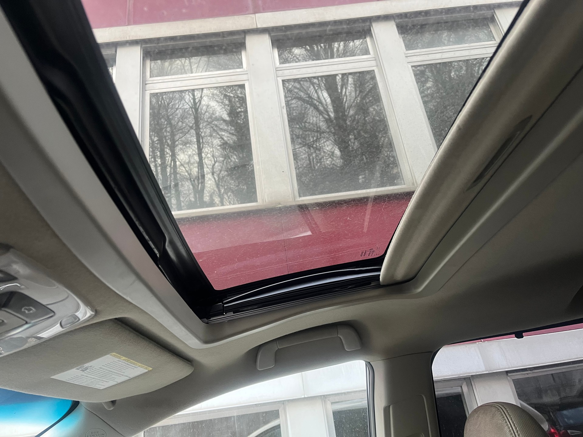 TOYOTA Sienna-image-11