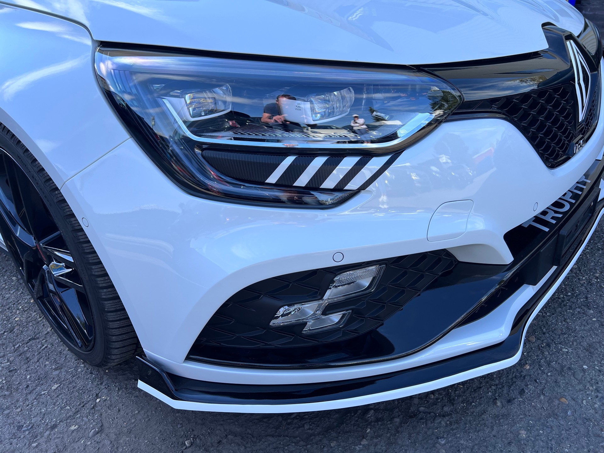 RENAULT Mégane Trophy 300 EDC-image-4