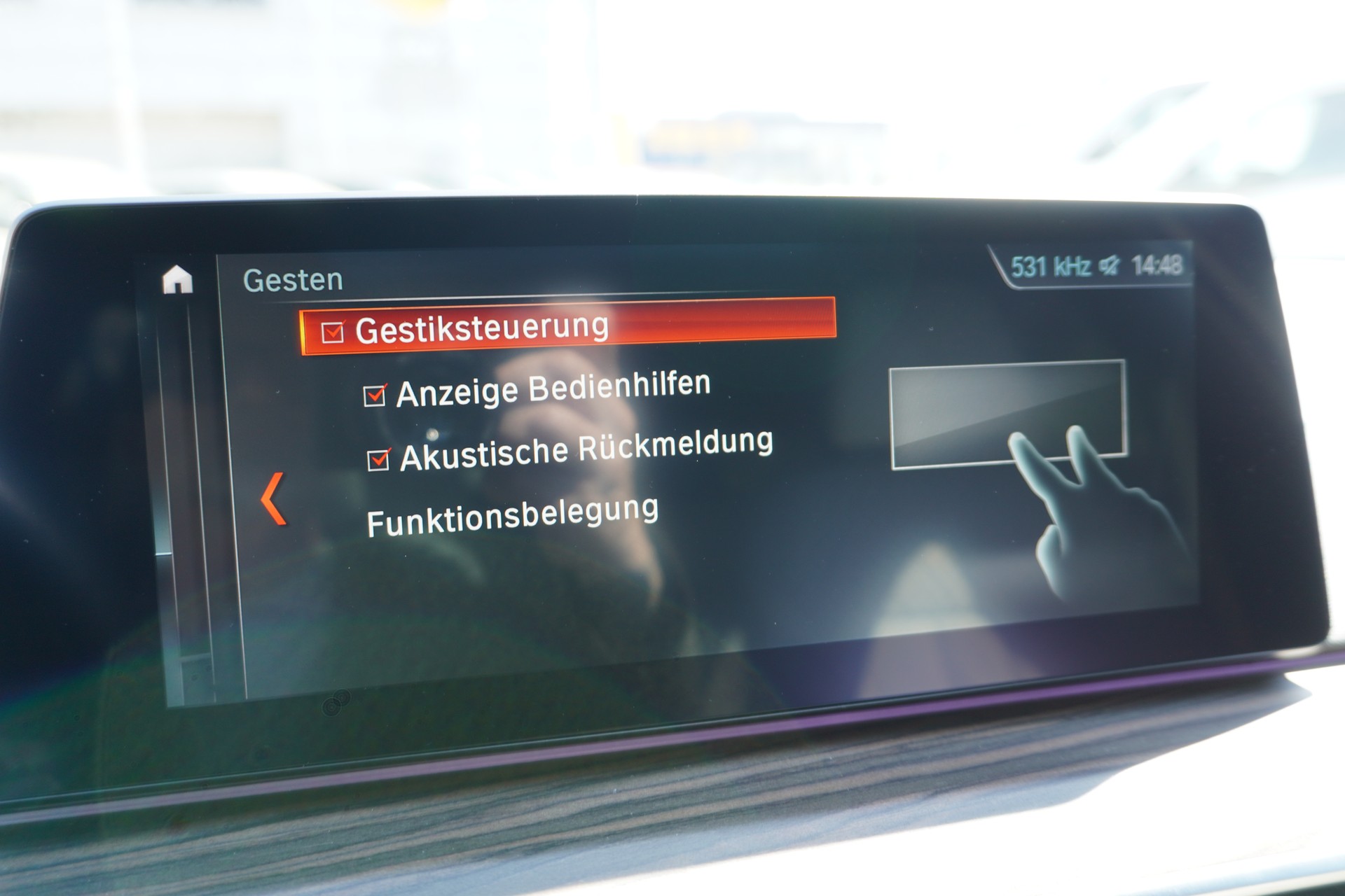 BMW 540i xDrive Touring Luxury Line Steptronic-image-38