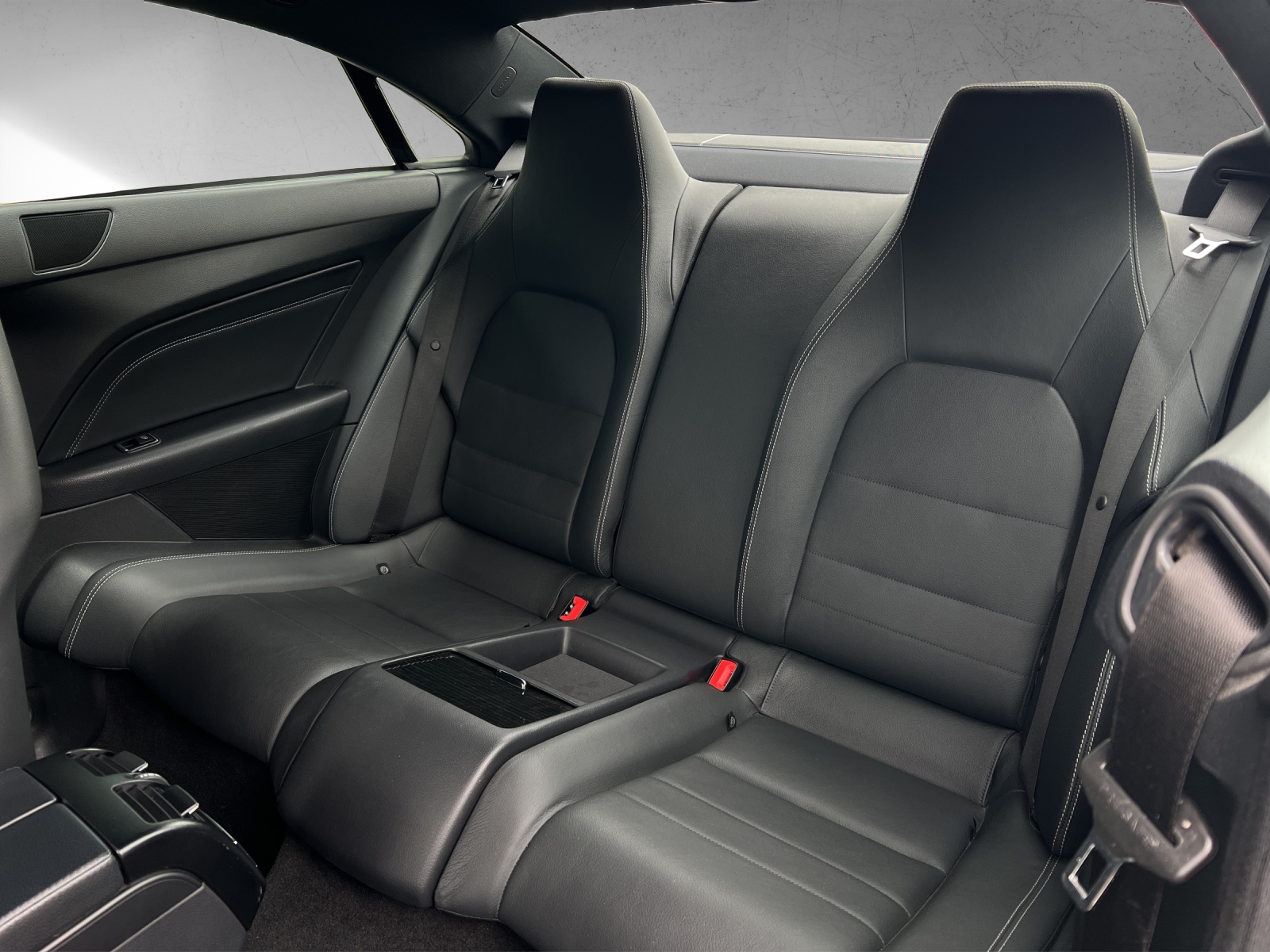 MERCEDES-BENZ E 400-image-14