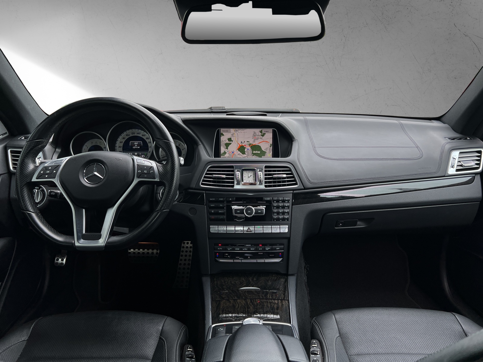 MERCEDES-BENZ E 400-image-7