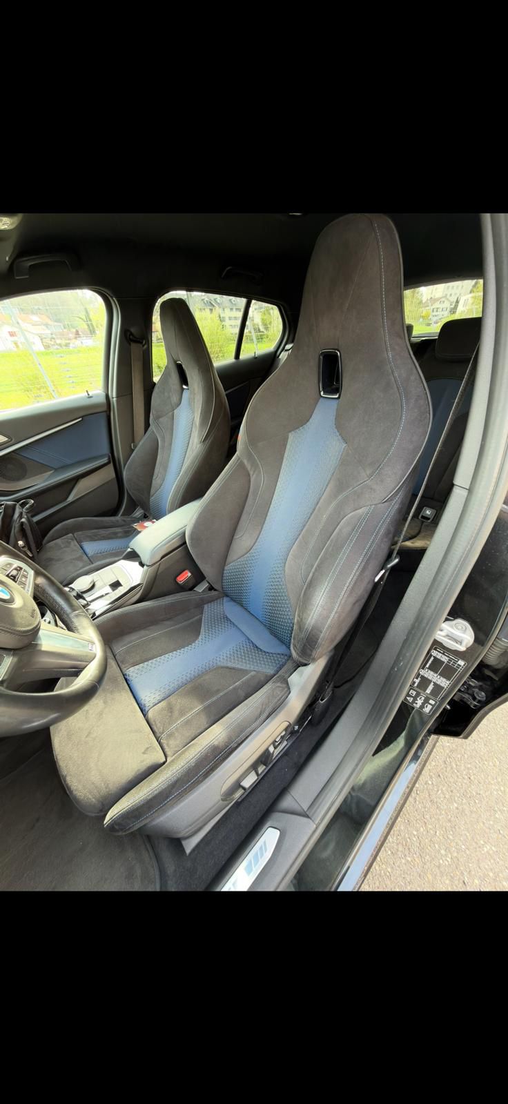 BMW M135i xDrive-image-2