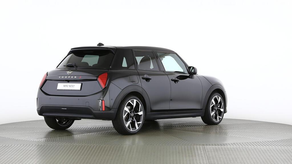 MINI Cooper 5 door S-image-4