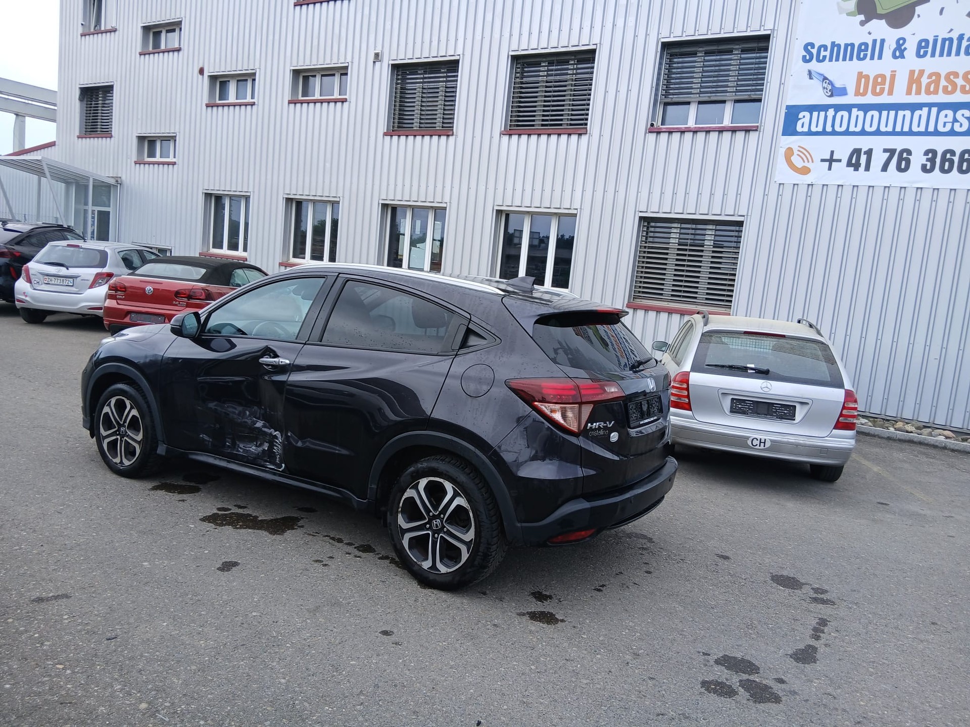 HONDA HR-V 1.6i-DTEC Executive-image-9