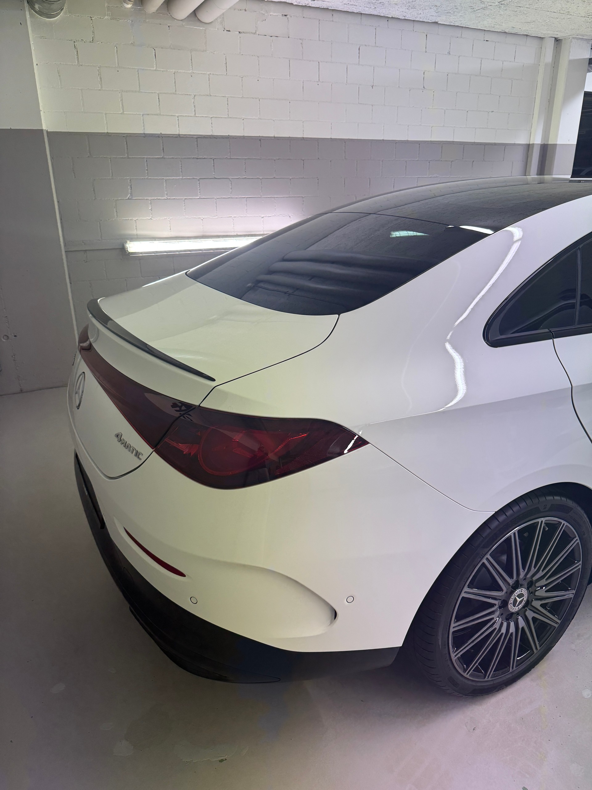 MERCEDES-BENZ CLA 220 4Matic-image-4