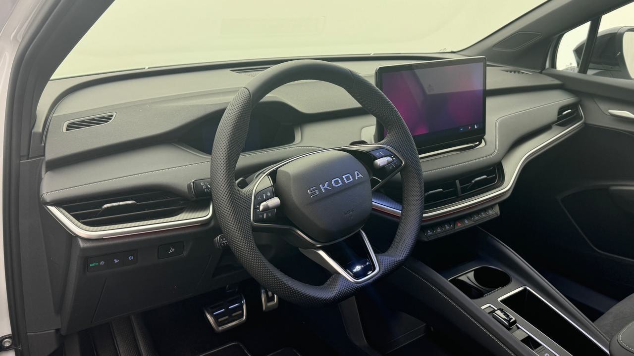 SKODA Enyaq 85x Sportline 4x4-image-6