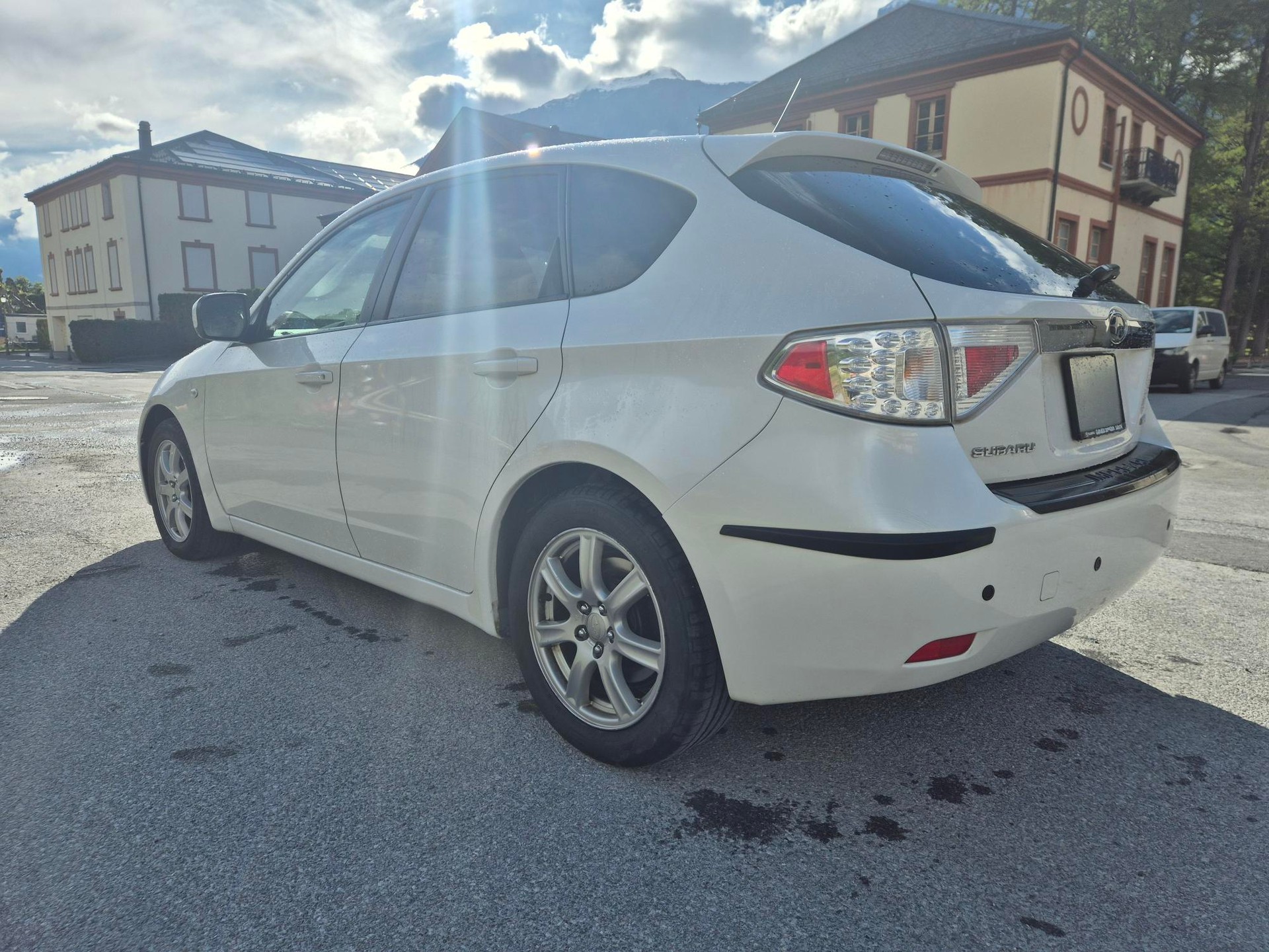 SUBARU 2.0 R Comfort-image-2