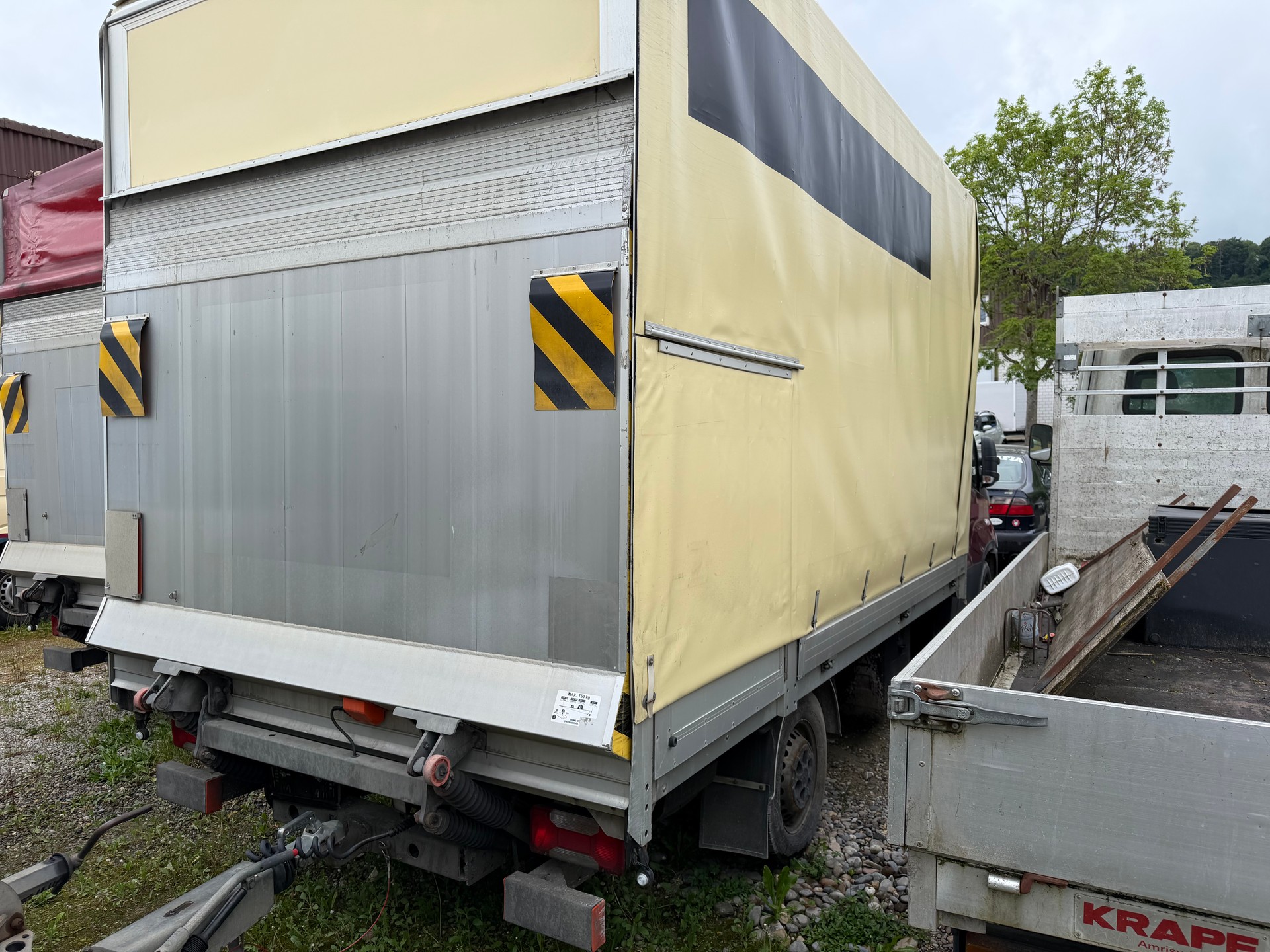 IVECO 35 S 18-image-1