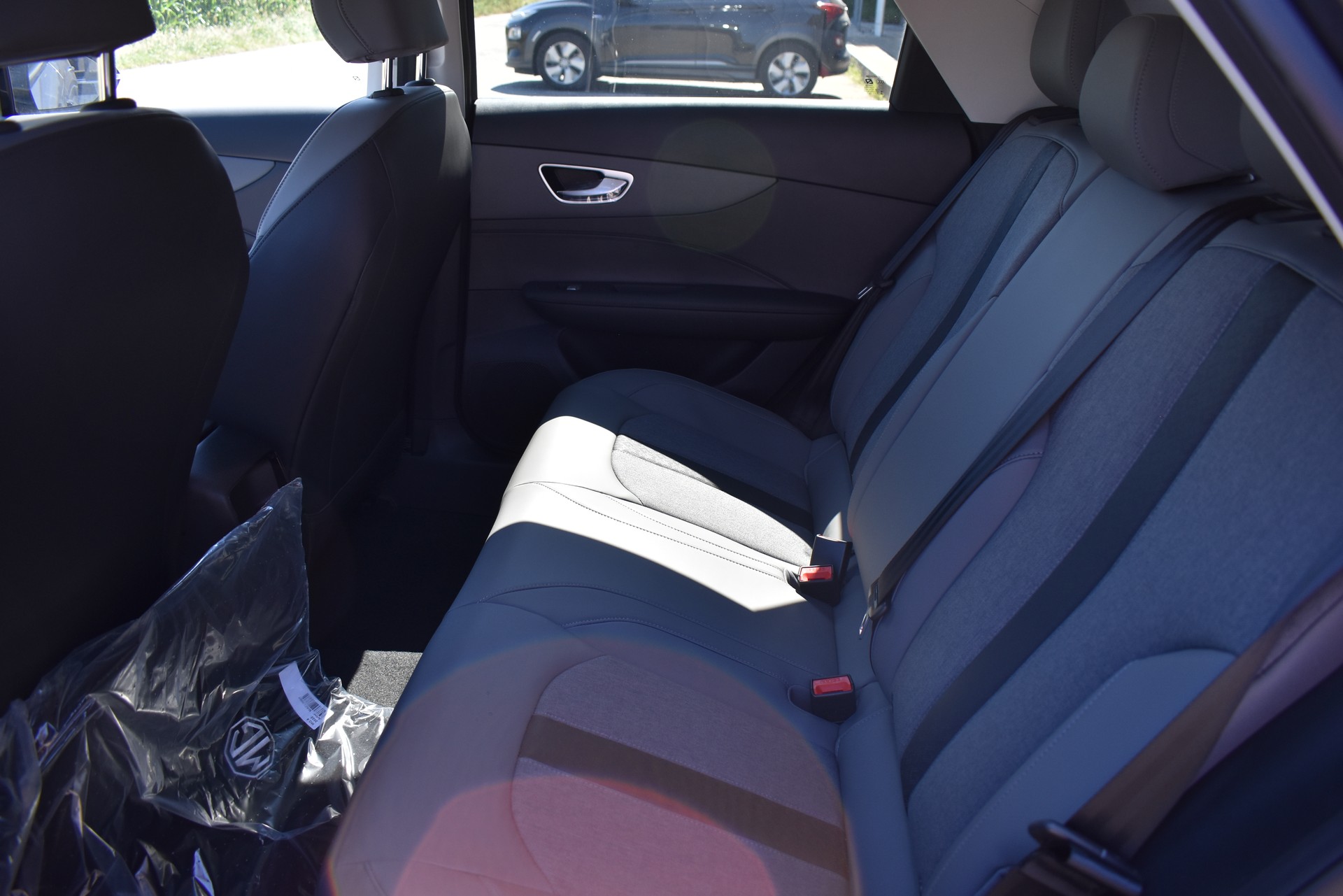 MG 4 EV 64kWh Premium-image-10