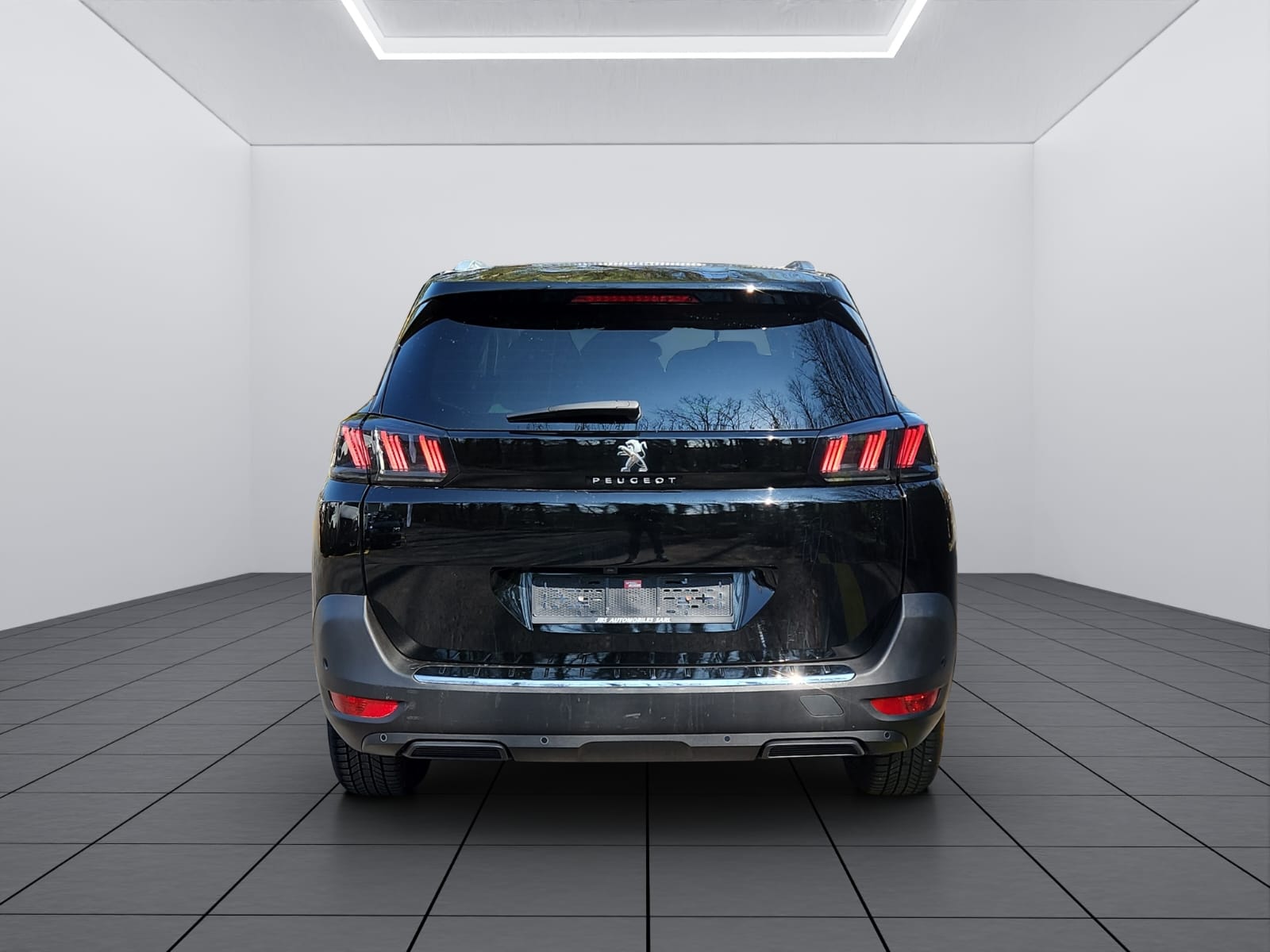 PEUGEOT 5008 1.5 BlueHDi Allure EAT8-image-5