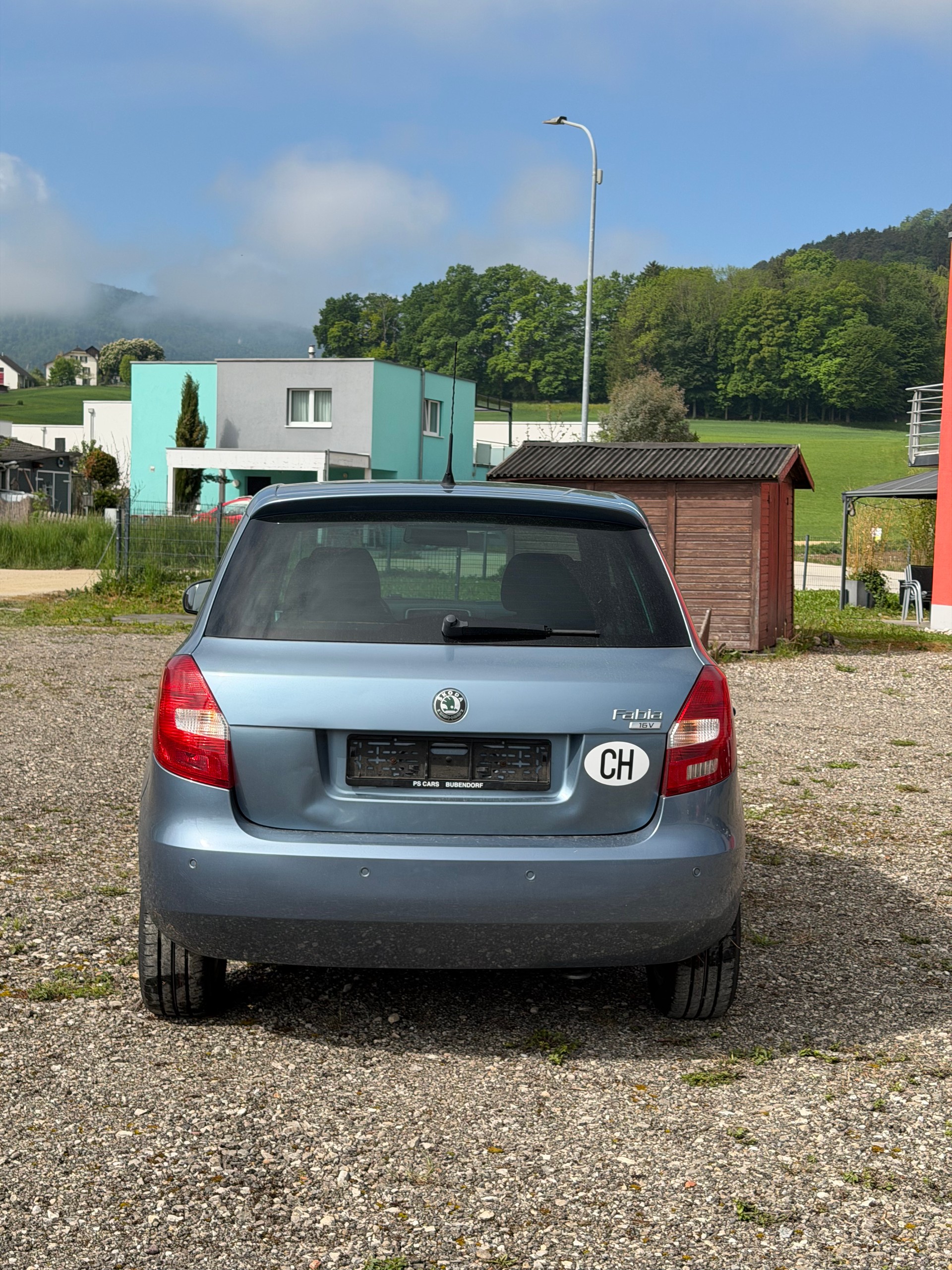 SKODA Fabia 1.4 Elegance-image-3
