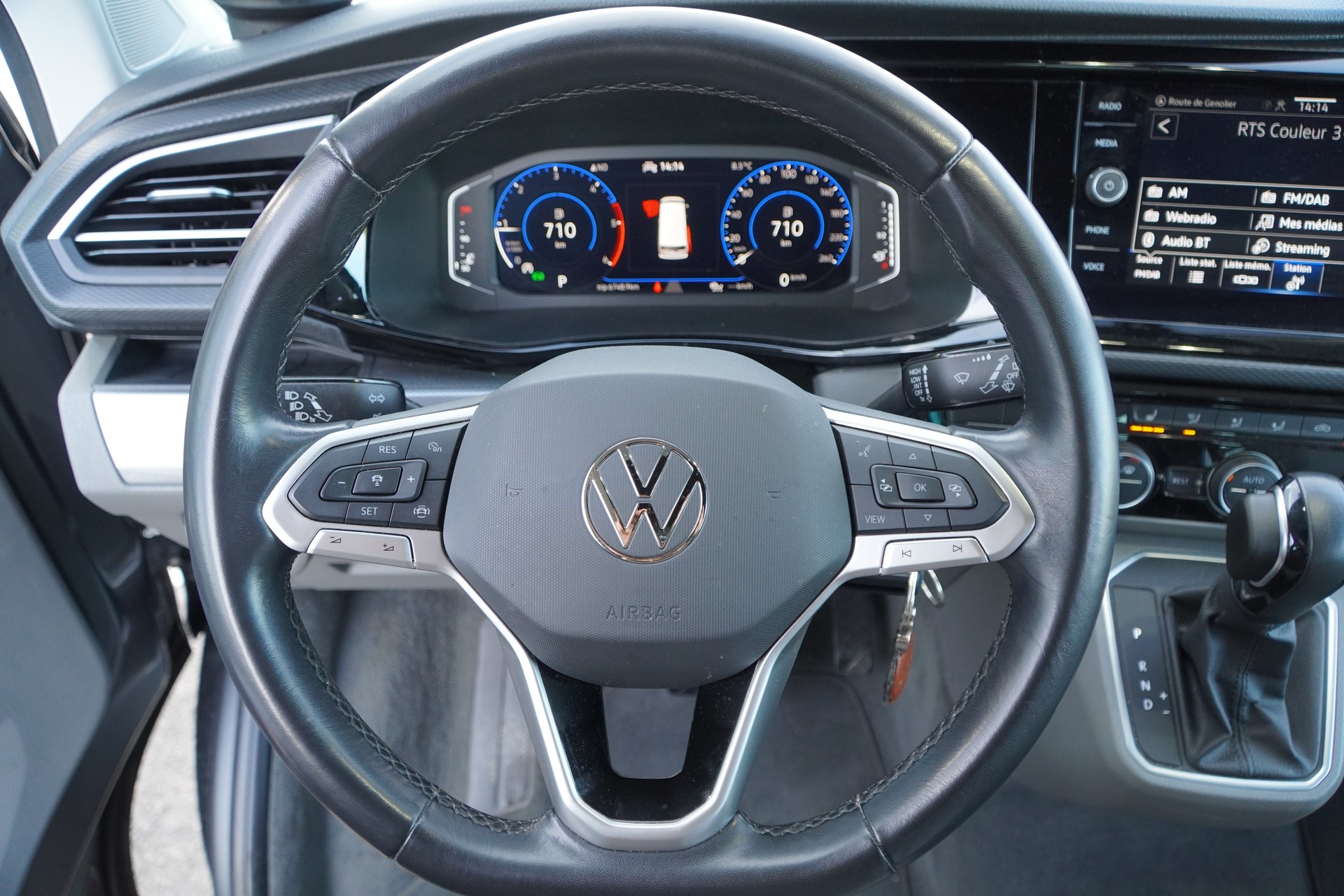 VW T6.1 California 2.0 TDI Ocean Liberty DSG-image-13