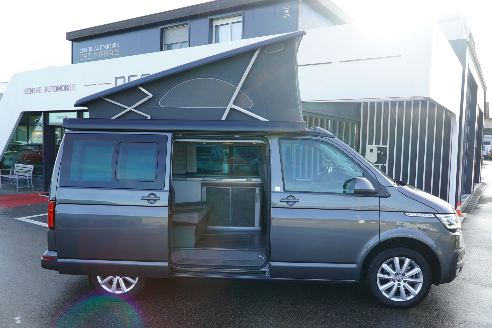 VW T6.1 California 2.0 TDI Ocean Liberty DSG-image-7