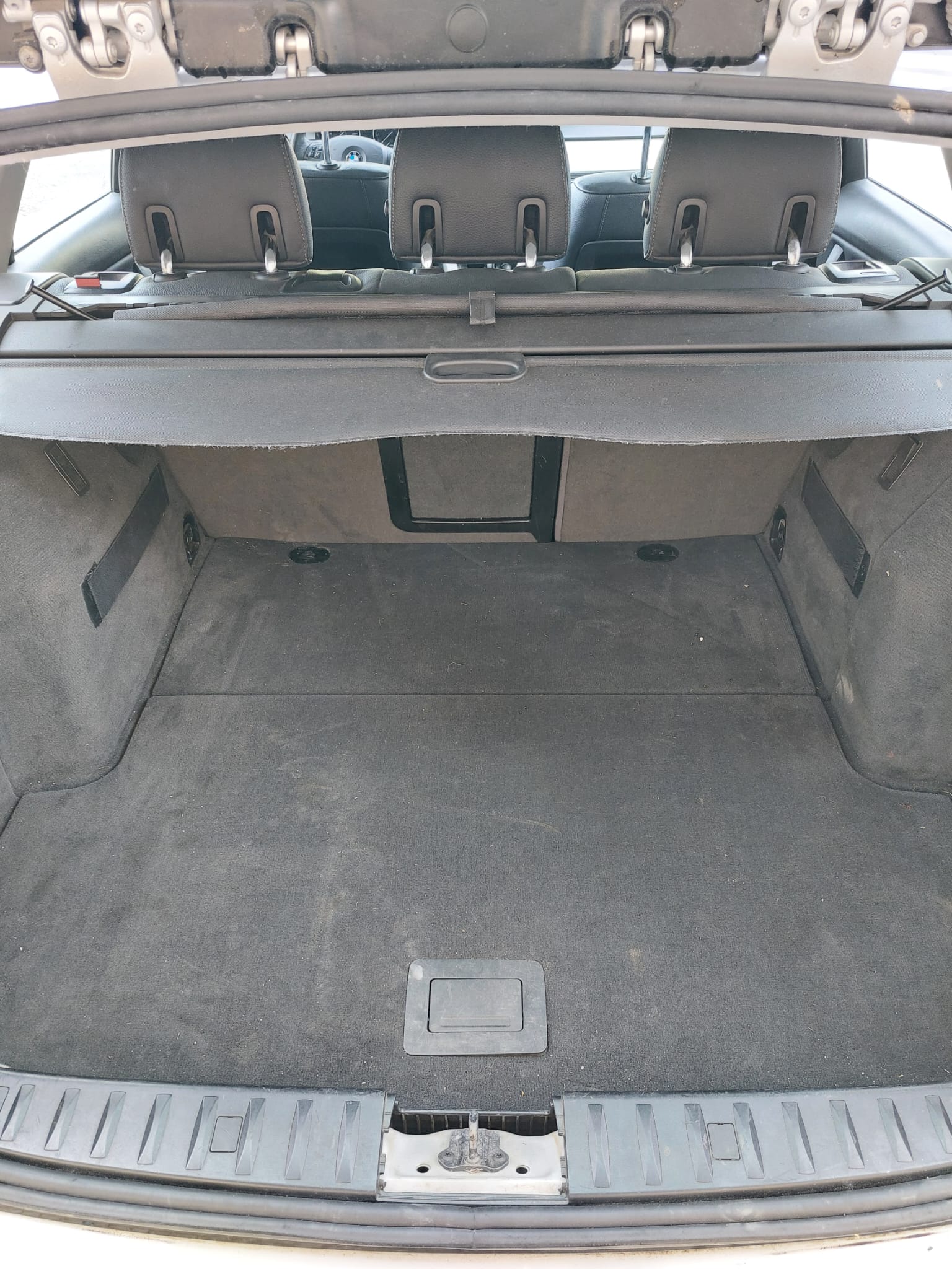 BMW 325-image-7