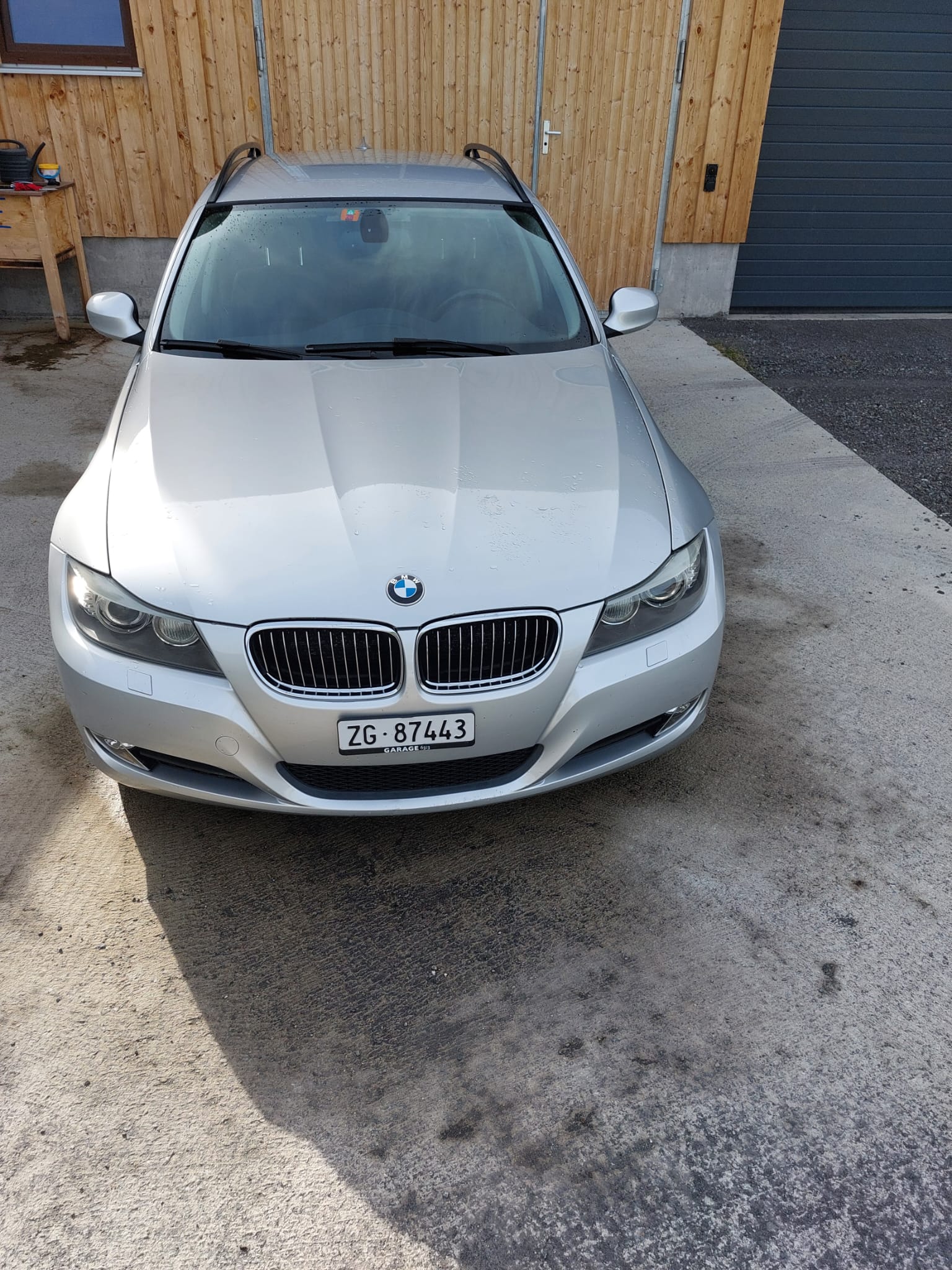 BMW 325