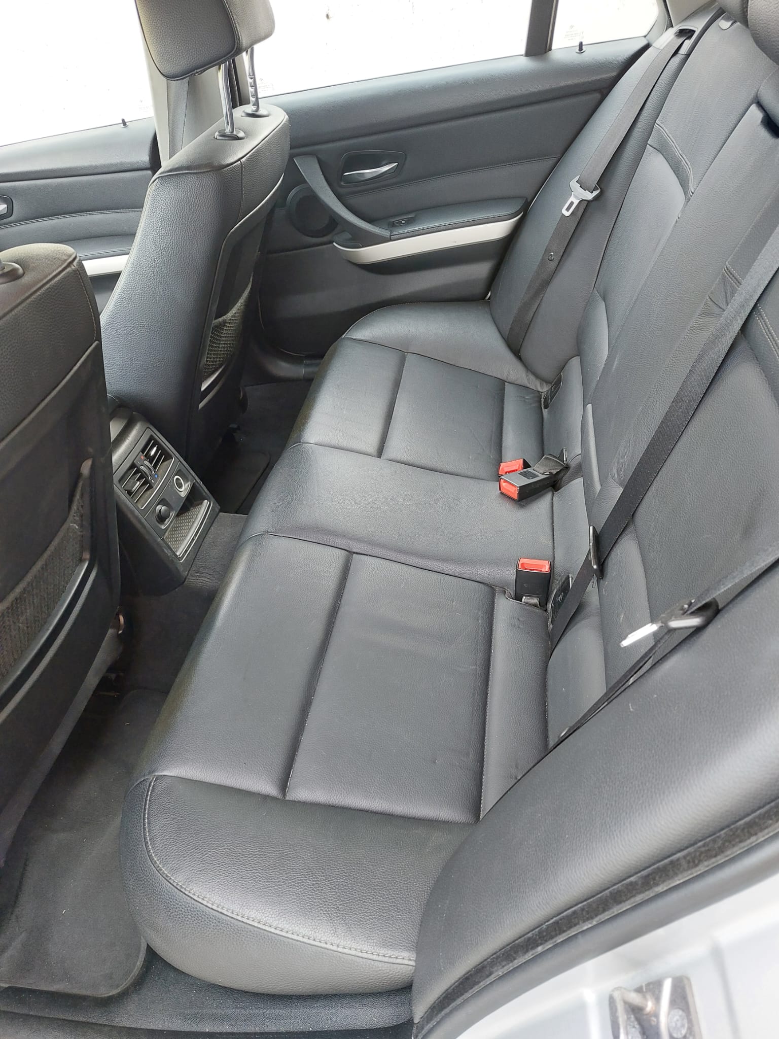 BMW 325-image-5