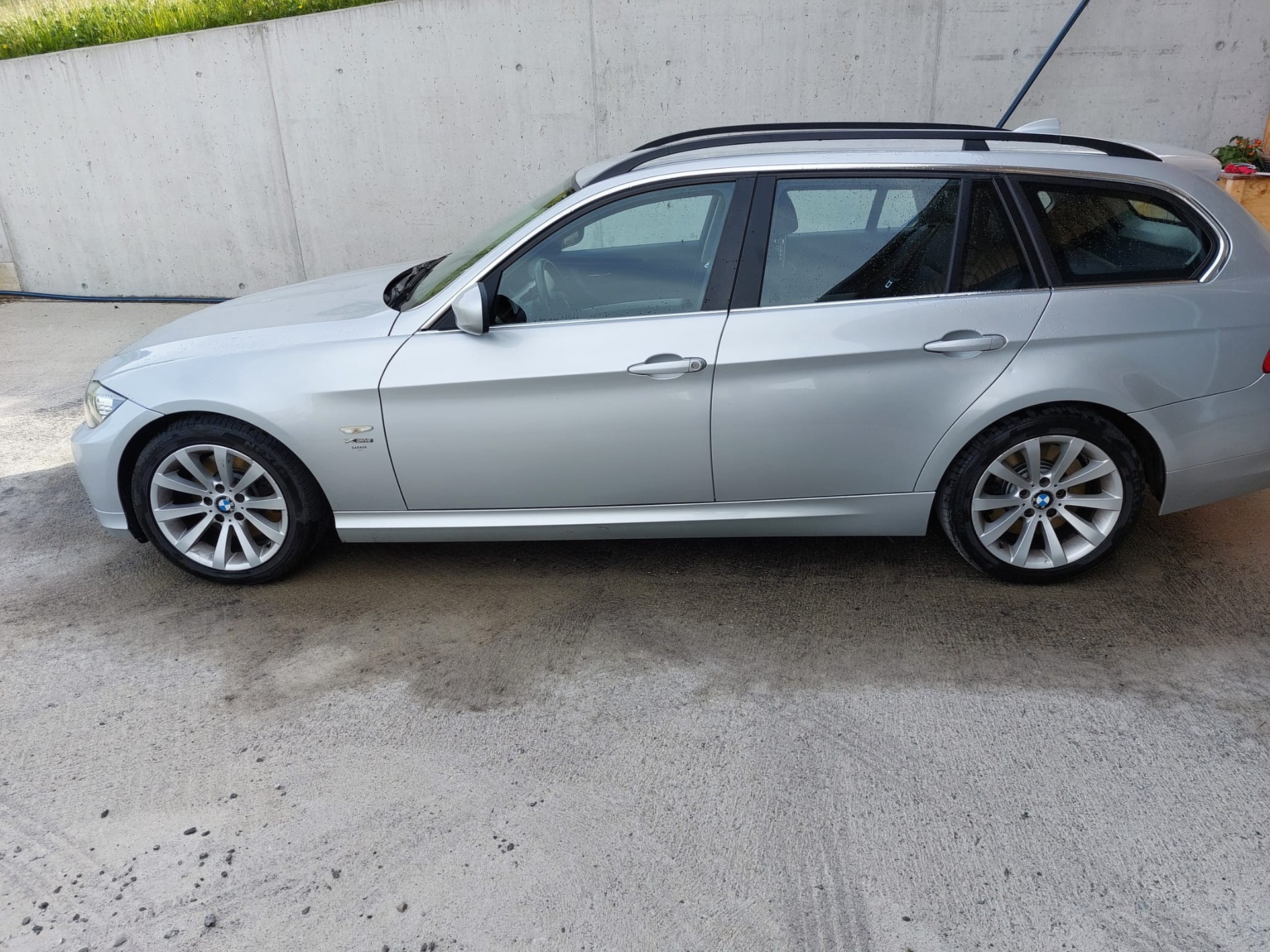 BMW 325-image-2