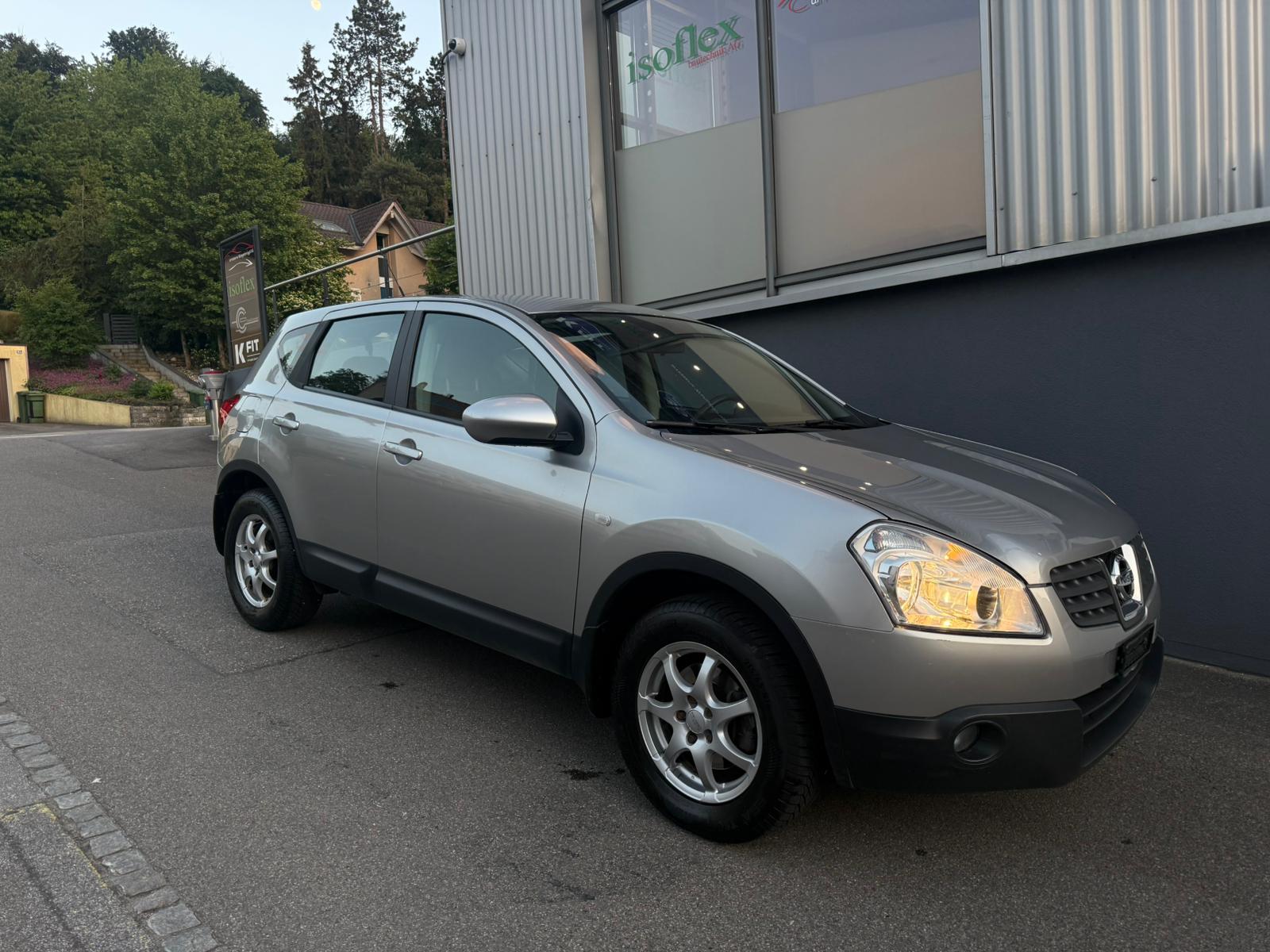 NISSAN Qashqai 1.6 acenta-image-0