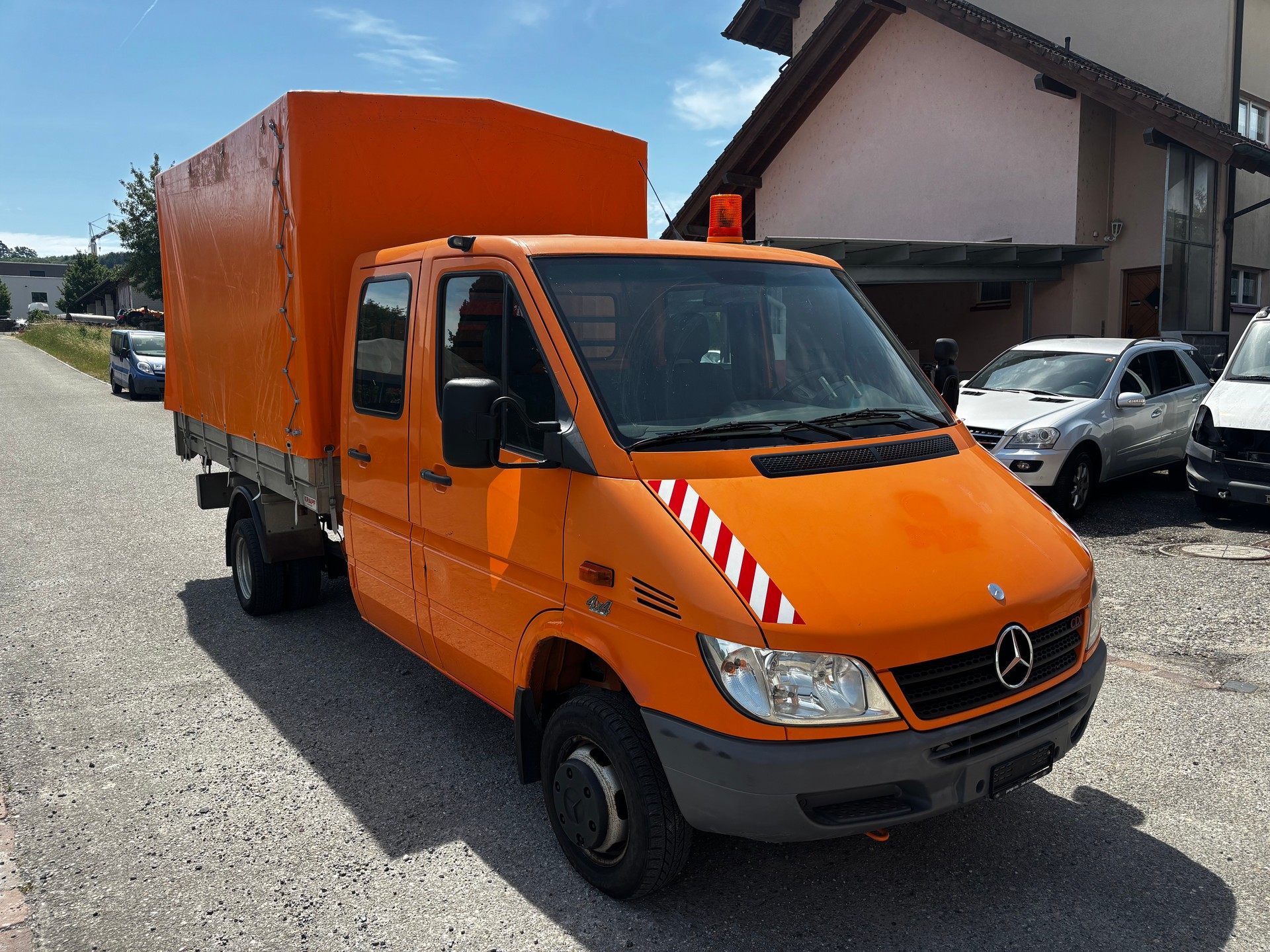 MERCEDES-BENZ Sprinter 416 CDI 4x4 6 platze-image-0