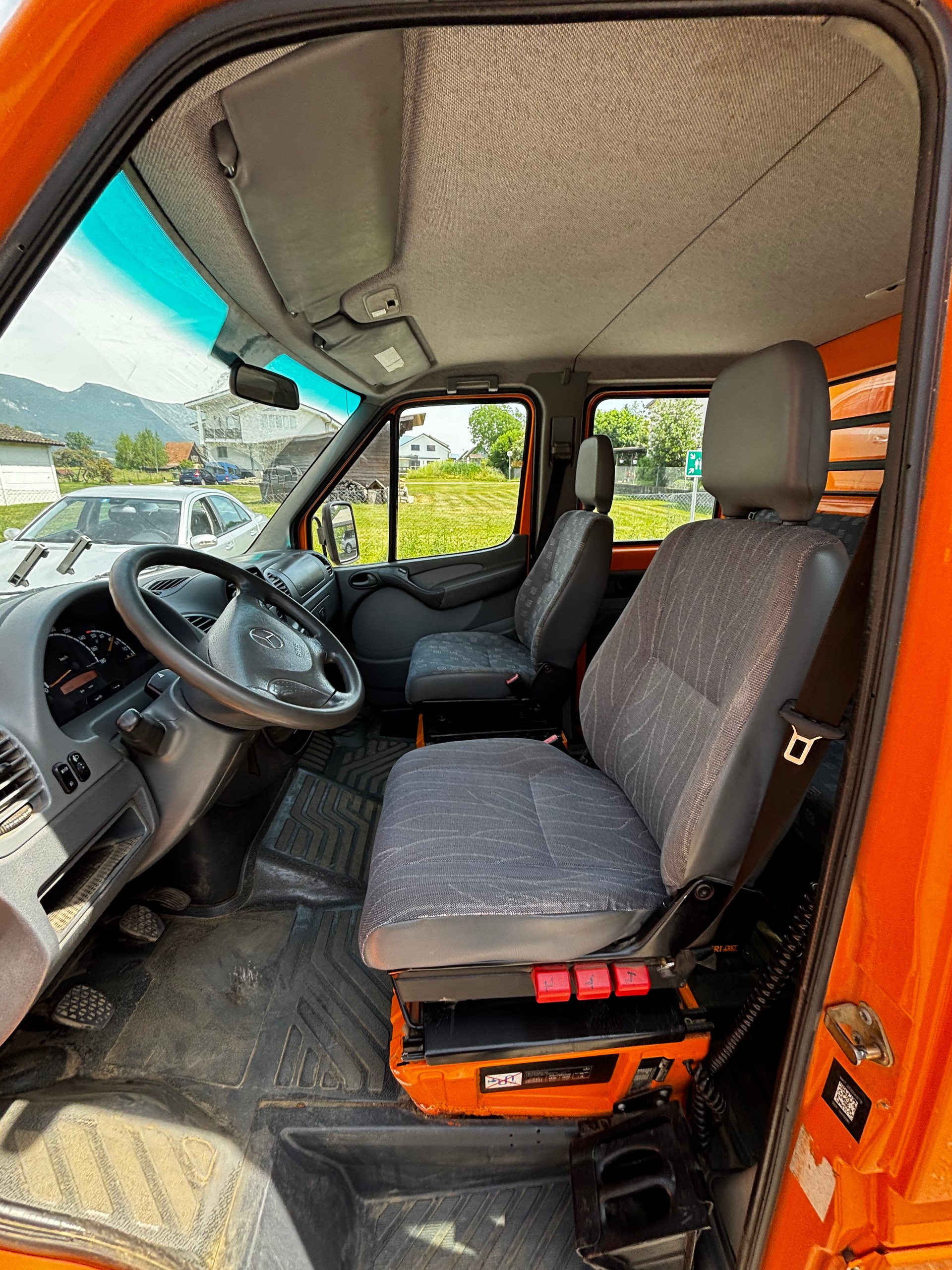 MERCEDES-BENZ Sprinter 416 CDI 4x4 6 platze-image-10