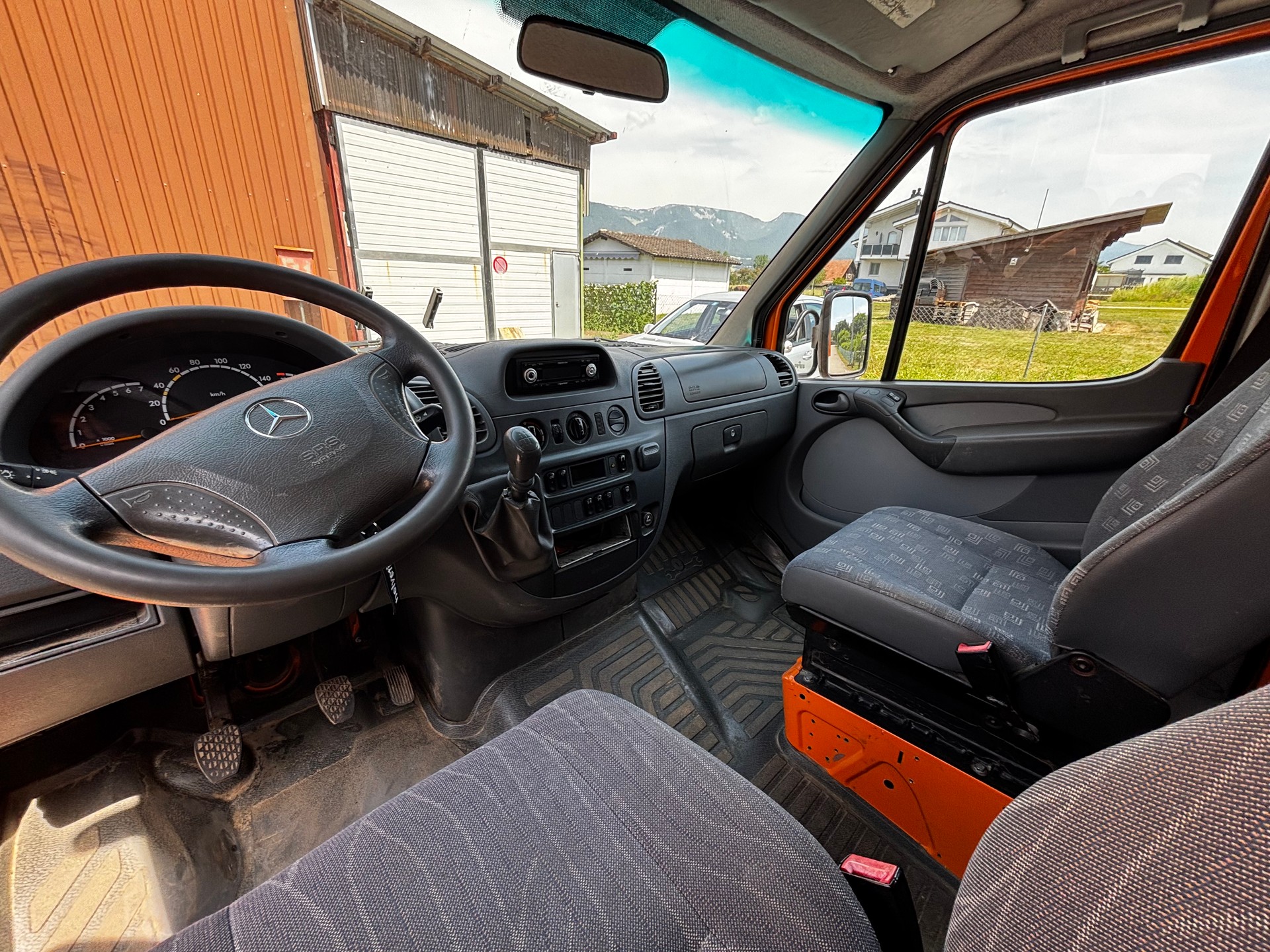 MERCEDES-BENZ Sprinter 416 CDI 4x4 6 platze-image-11