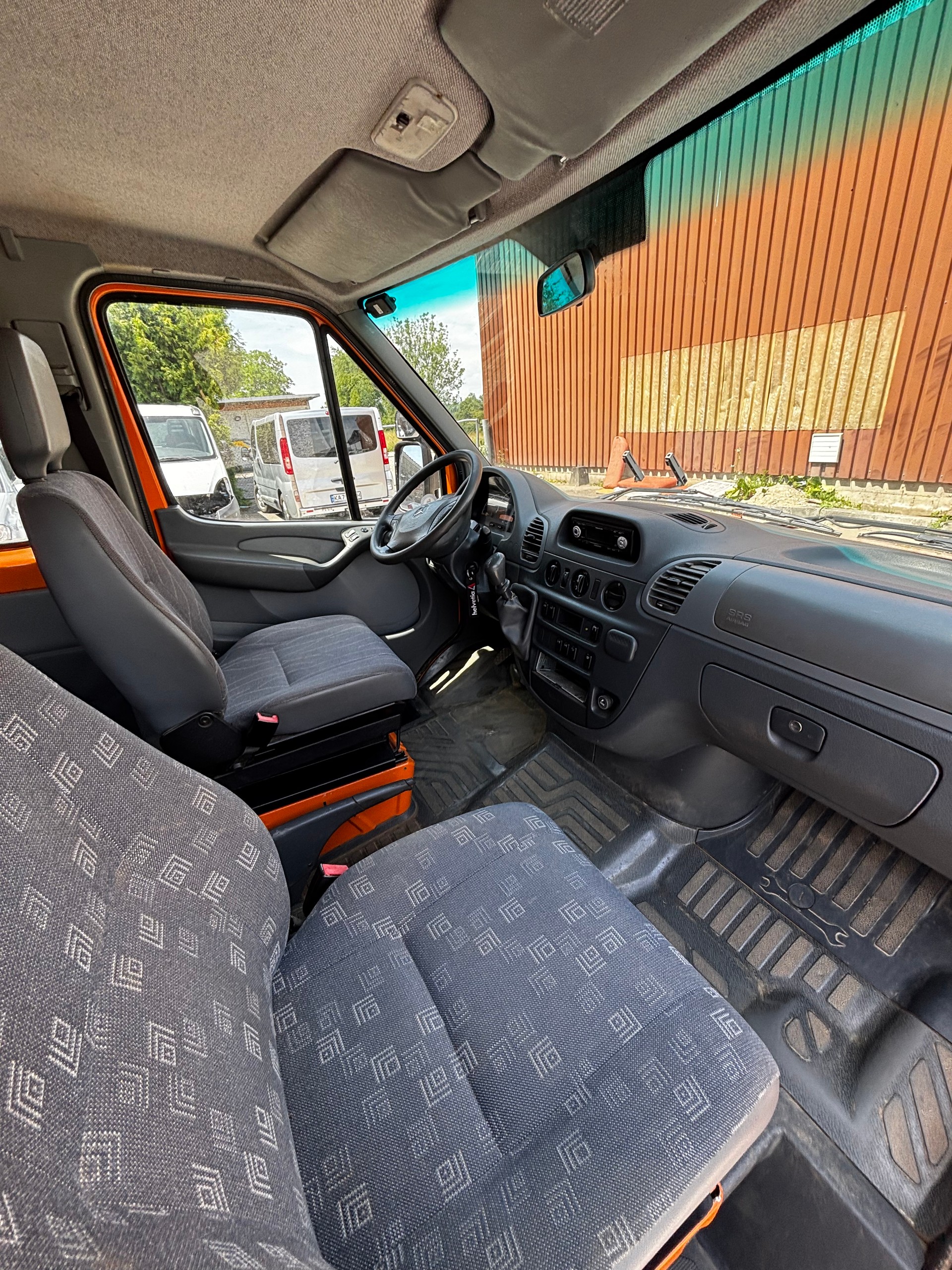 MERCEDES-BENZ Sprinter 416 CDI 4x4 6 platze-image-13