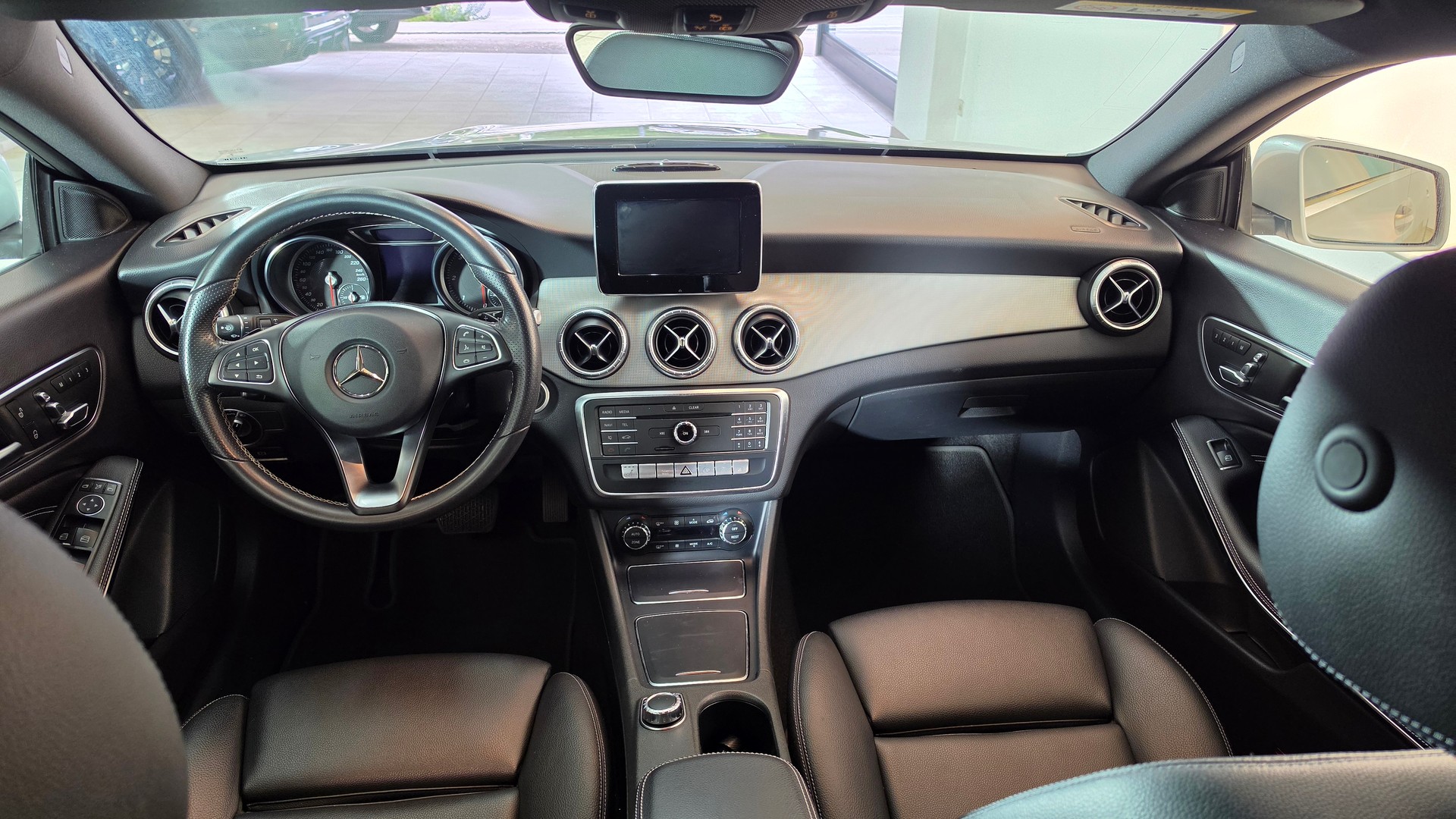 MERCEDES-BENZ CLA Shooting Brake 220 d Urban 7G-DCT,Top Zustand, Schweizer Fahrzeug, Frisch ab MFK und Frisch ab Service-image-6