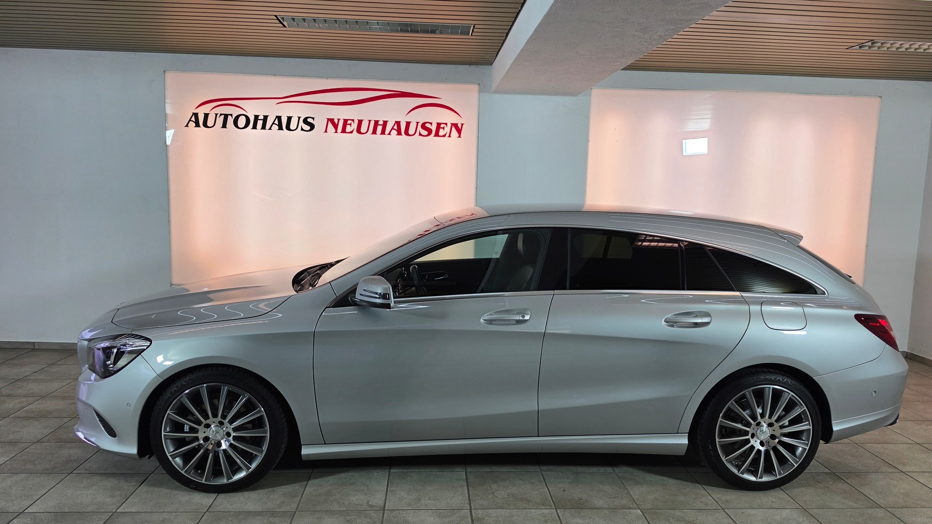 MERCEDES-BENZ CLA Shooting Brake 220 d Urban 7G-DCT,Top Zustand, Schweizer Fahrzeug, Frisch ab MFK und Frisch ab Service-image-5