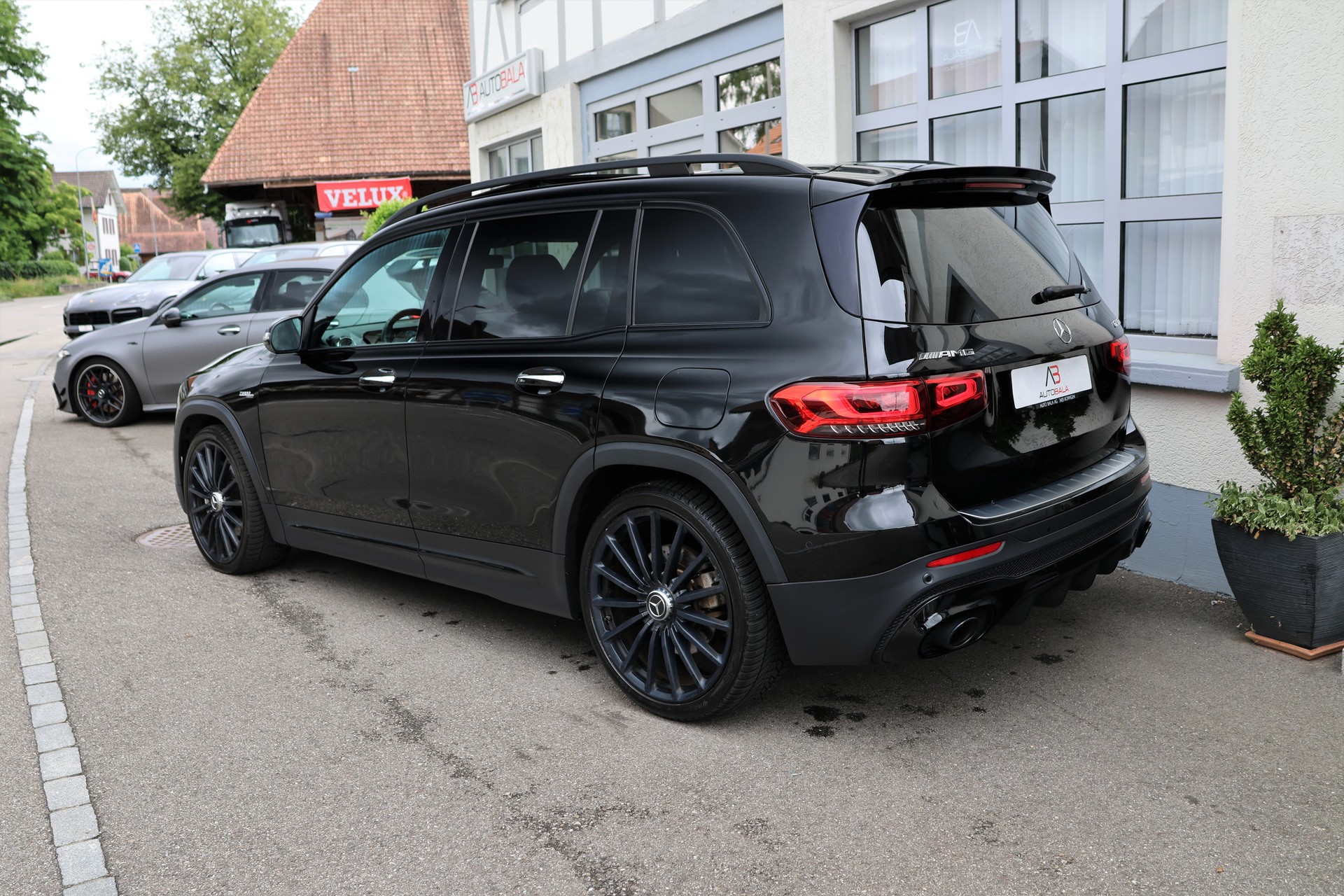 MERCEDES-BENZ GLB 35 AMG 4 MATIC 8G-Tronic (CH) 7 Plätzer-image-6