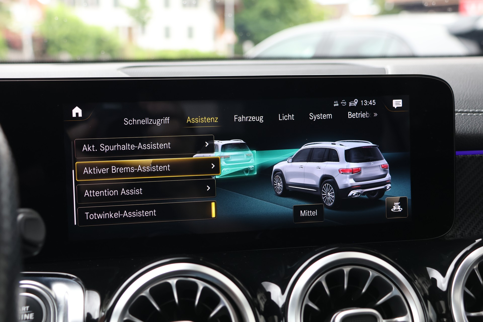 MERCEDES-BENZ GLB 35 AMG 4 MATIC 8G-Tronic (CH) 7 Plätzer-image-25