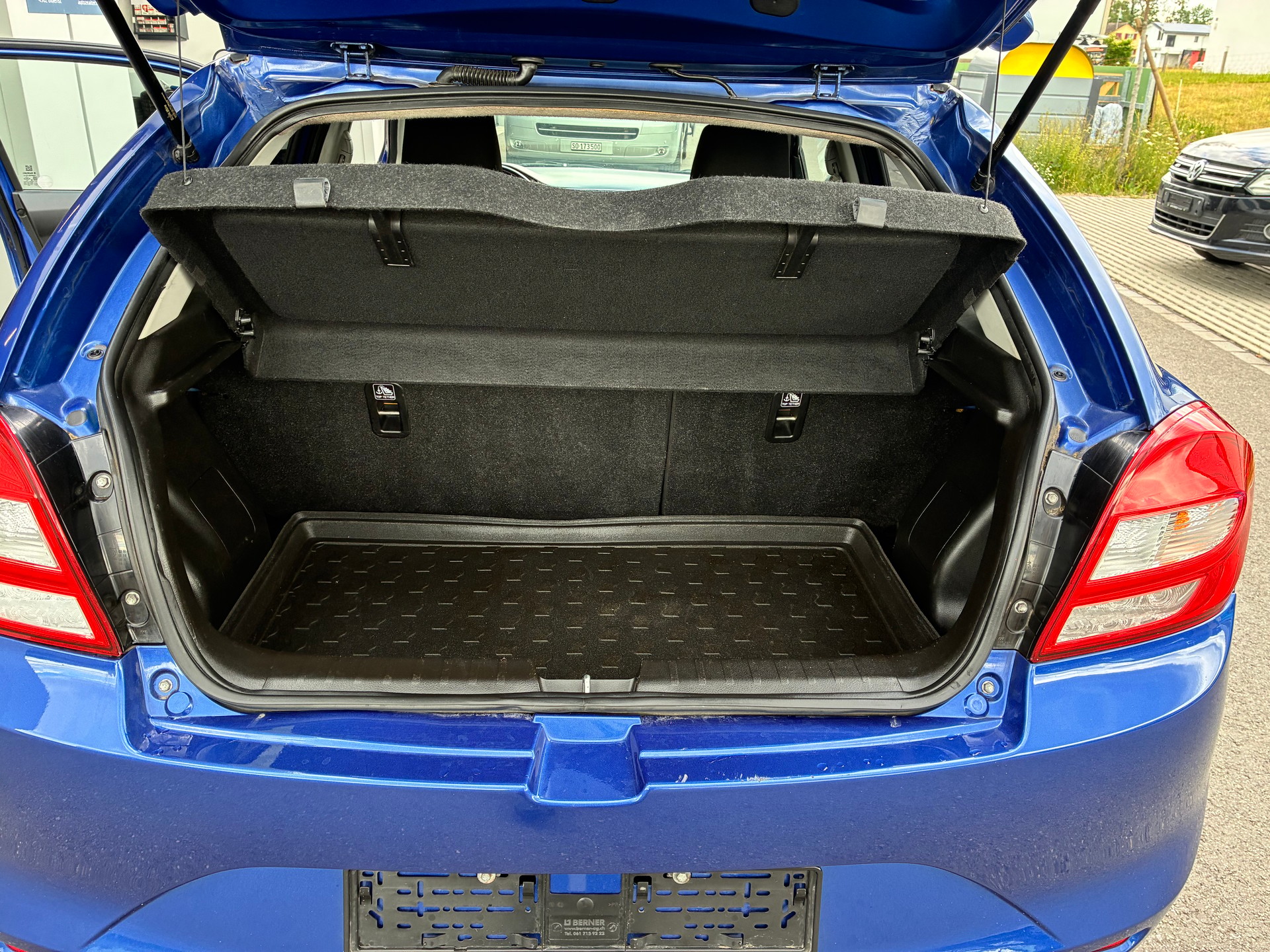 SUZUKI Baleno 1.2i Compact Top Hybrid-image-8