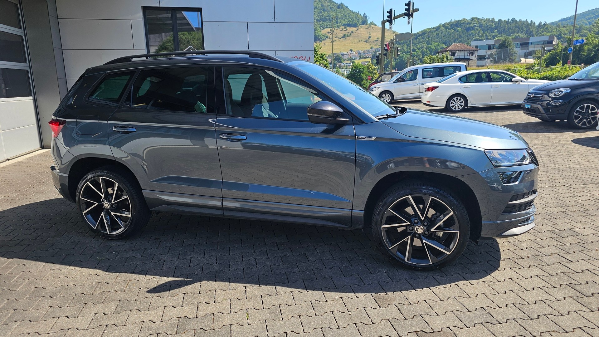 SKODA Karoq 1.5 TSI ACT SportLine DSG-image-3