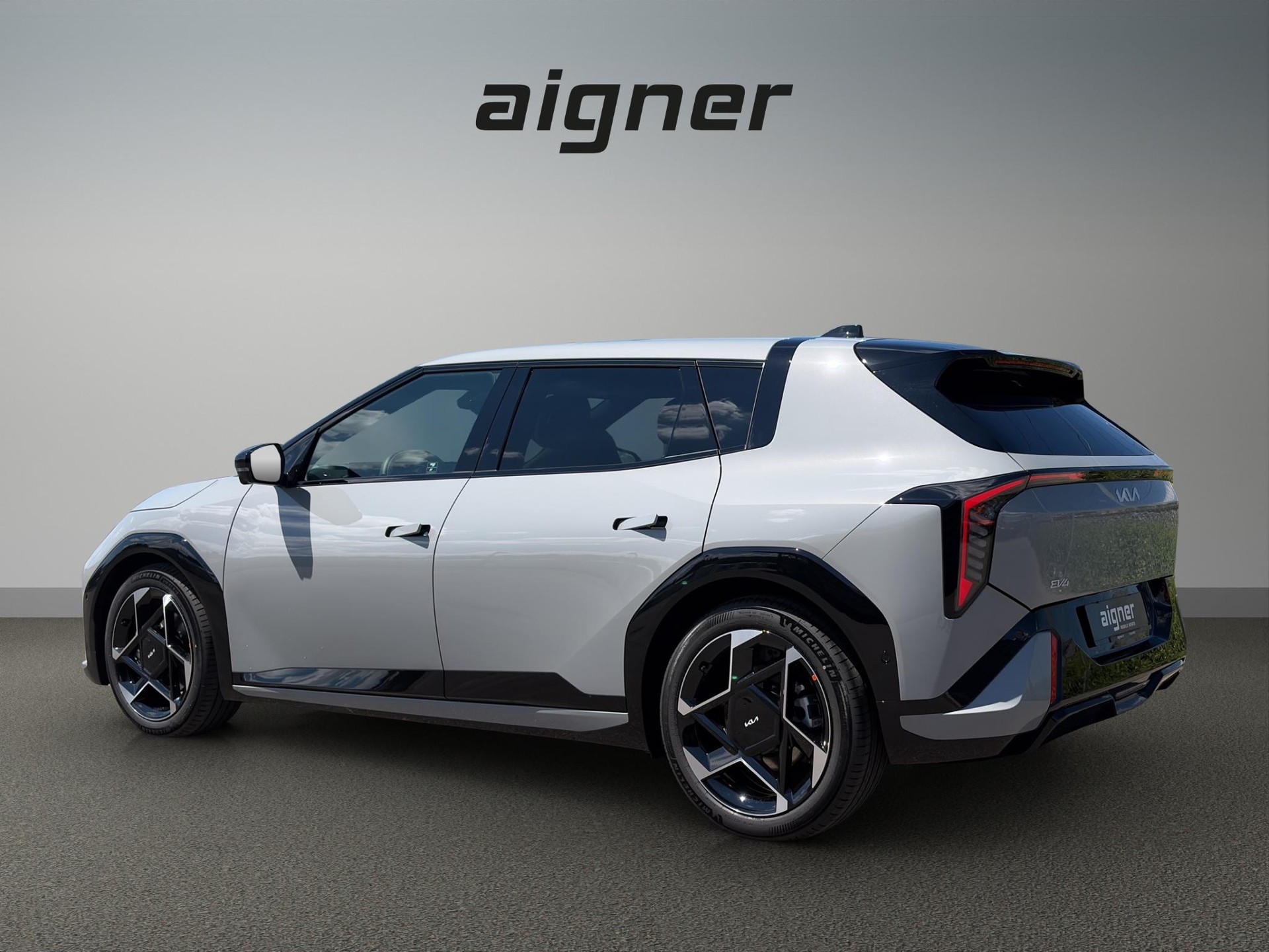 KIA EV4 81 kWh GT-Line-image-2