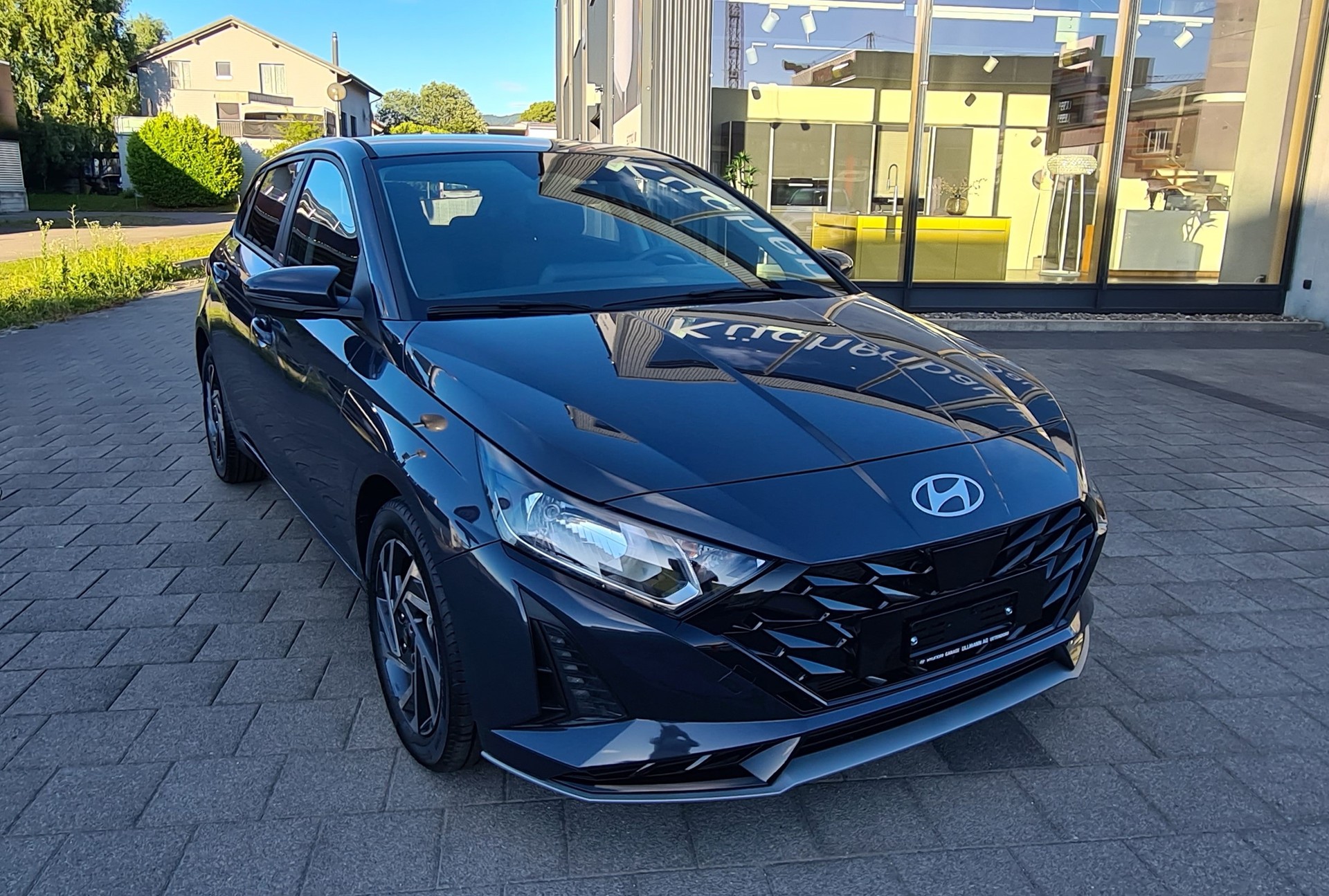 HYUNDAI i20 1.0 T-GDi Amplia DCT-image-1