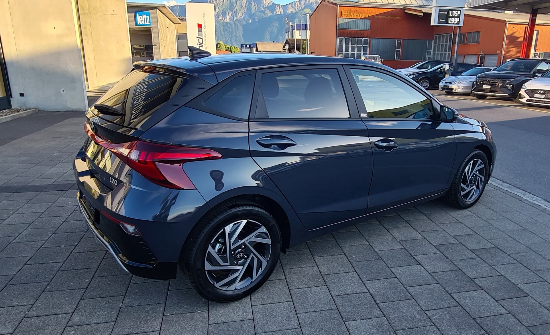 HYUNDAI i20 1.0 T-GDi Amplia DCT-image-3