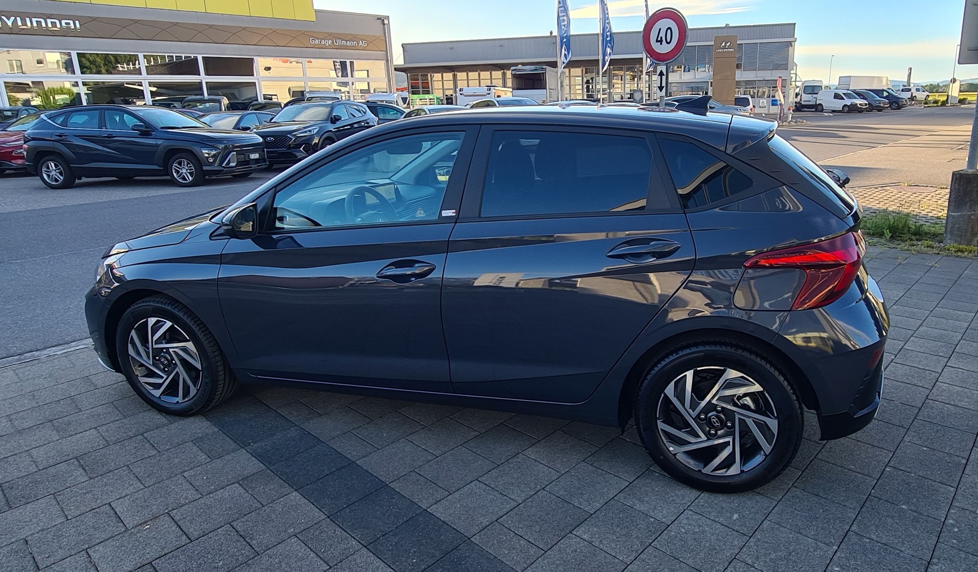 HYUNDAI i20 1.0 T-GDi Amplia DCT-image-6