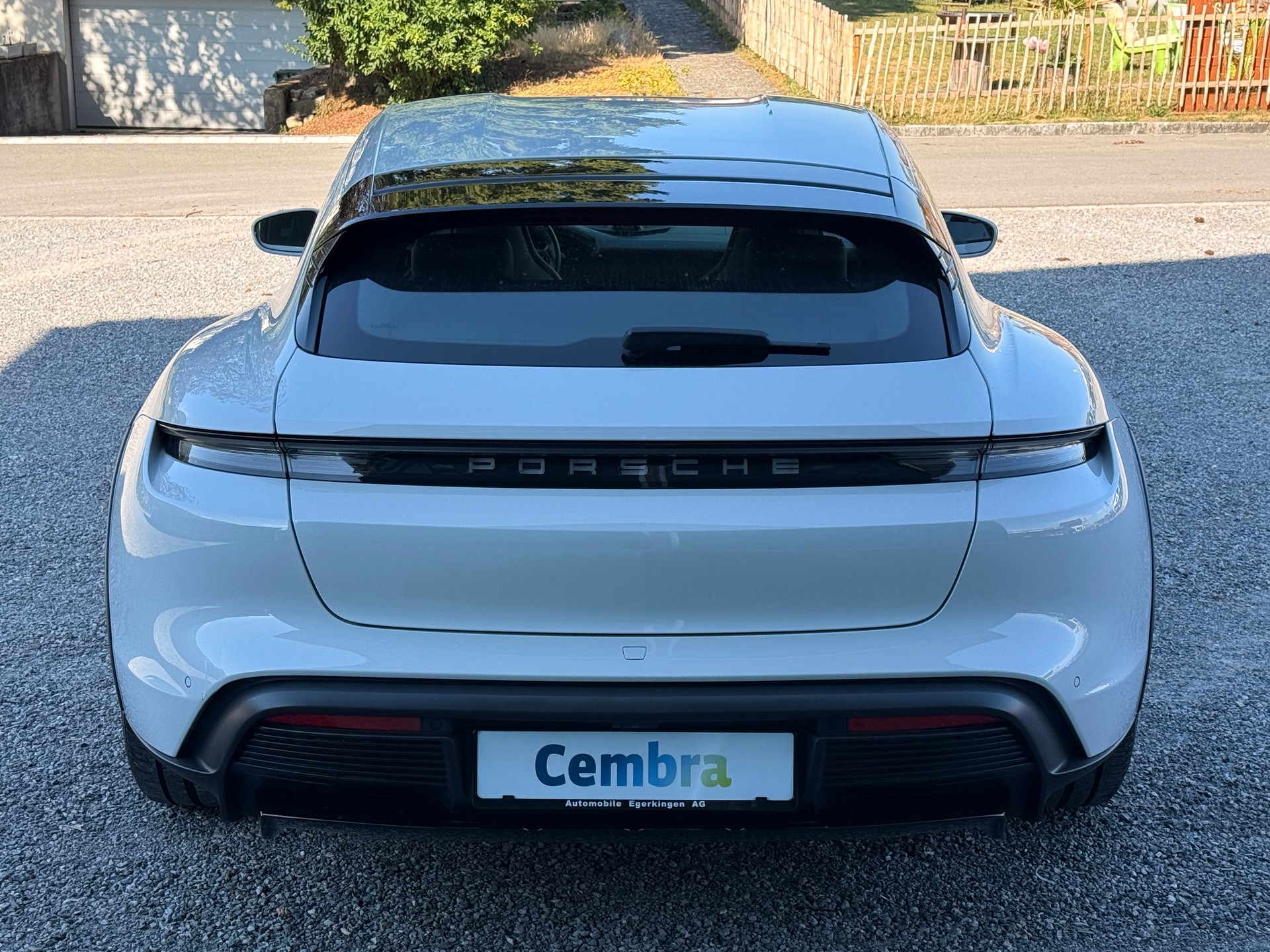 PORSCHE Taycan Cross Turismo 4-image-5
