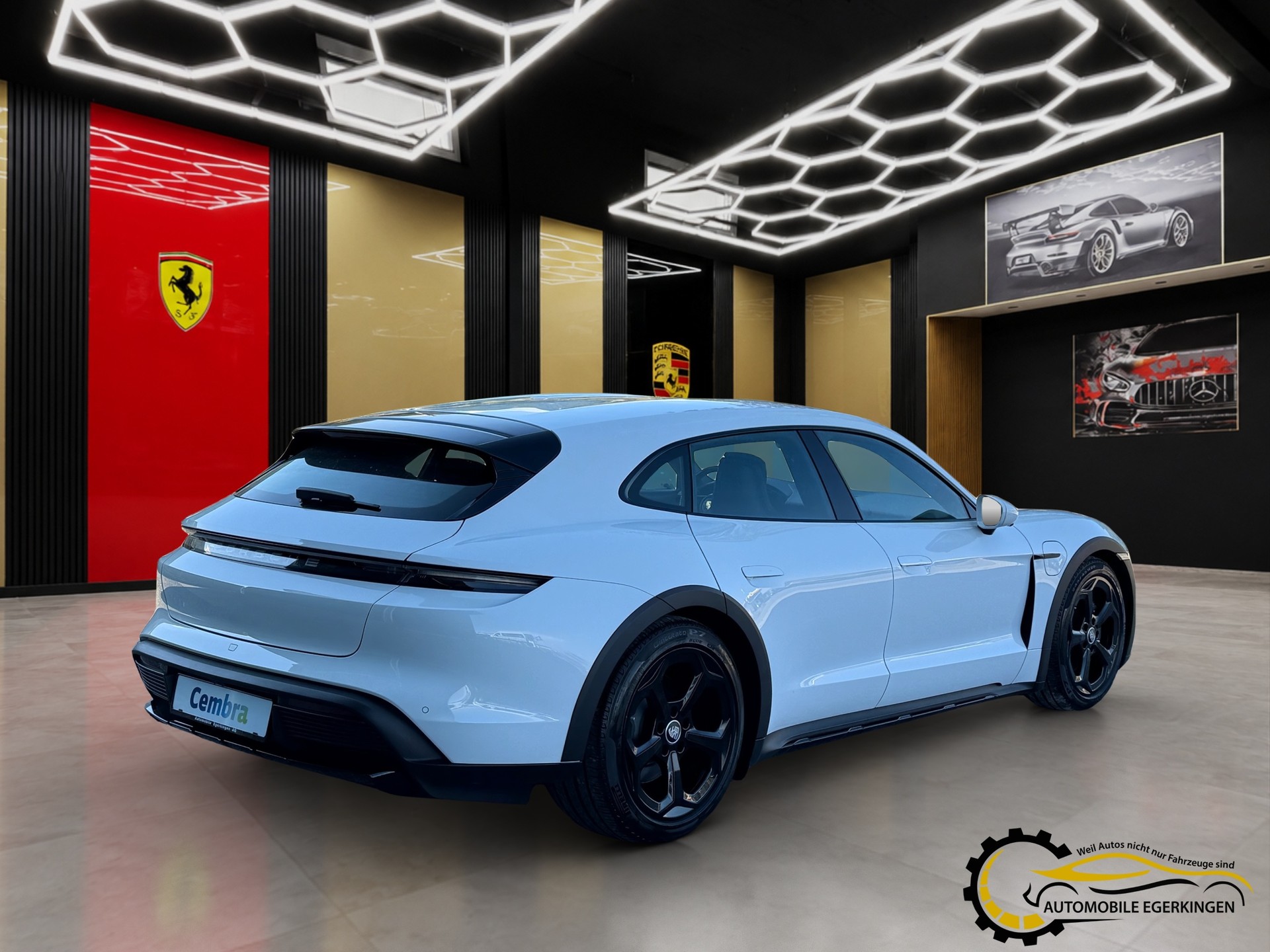 PORSCHE Taycan Cross Turismo 4-image-4