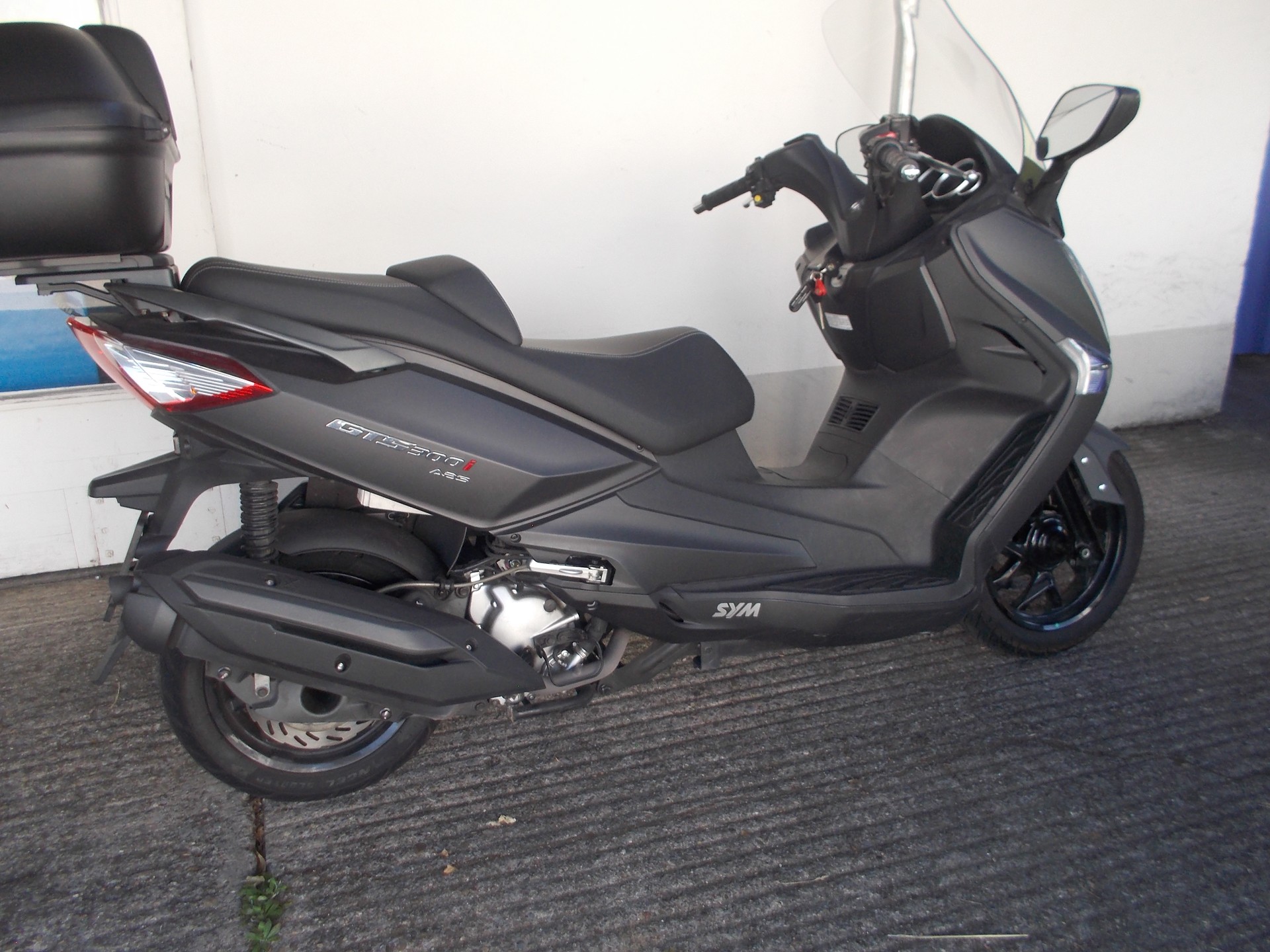 SYM GTS 300 ABS Injection