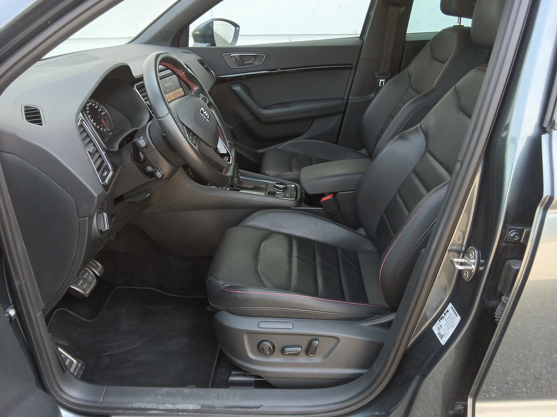 SEAT Ateca 2.0 TSI FR 4Drive DSG-image-10