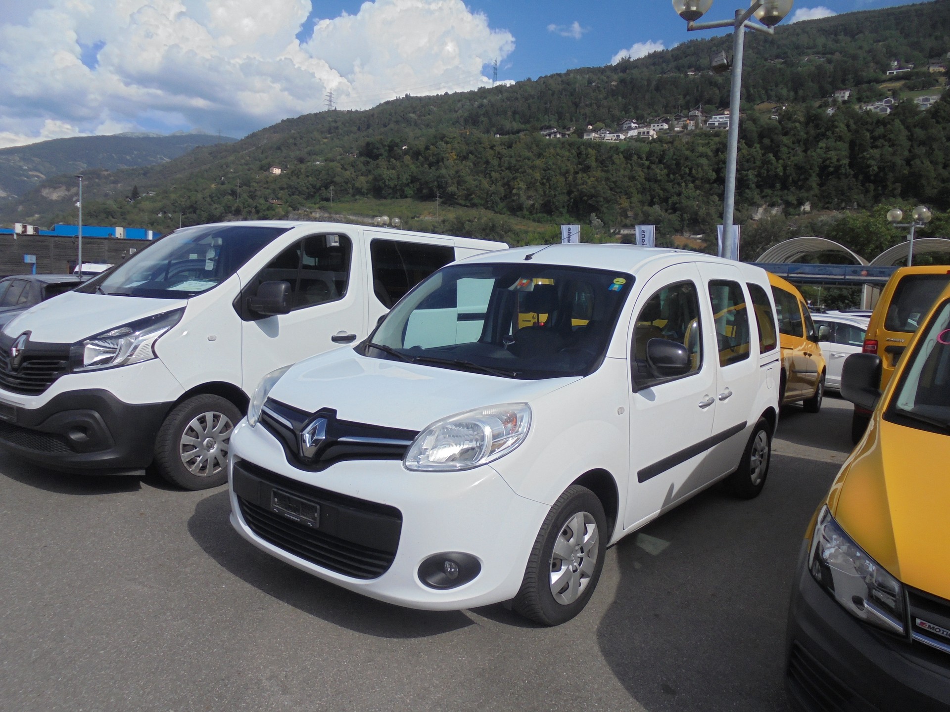 RENAULT Kangoo 1.2 16V Turbo Limited-image-1