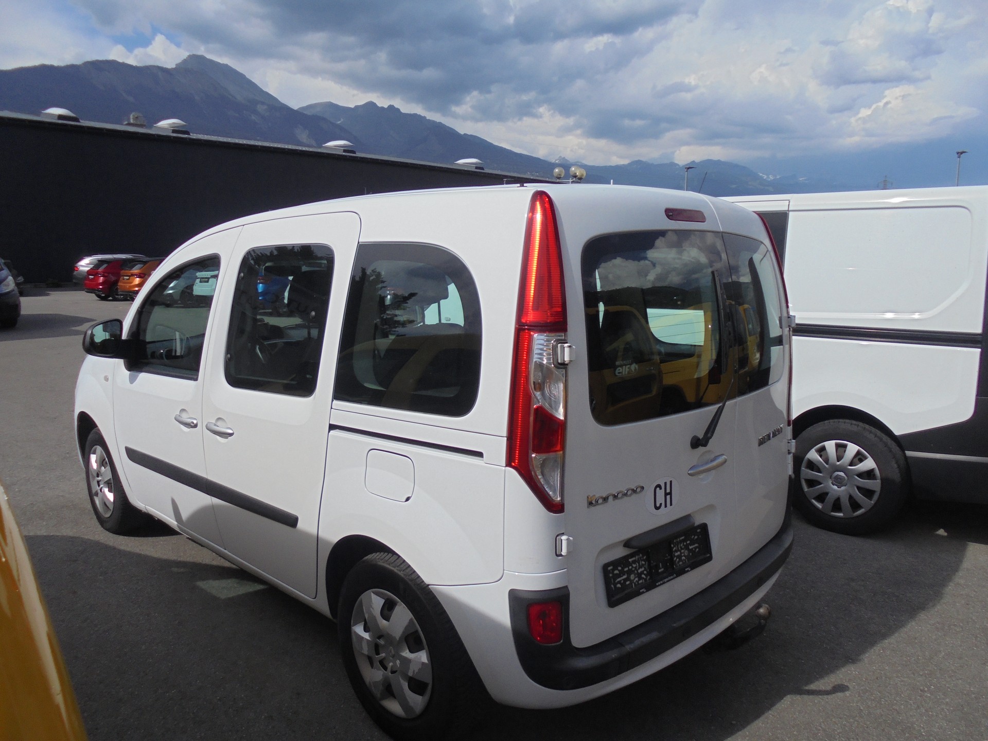RENAULT Kangoo 1.2 16V Turbo Limited-image-5