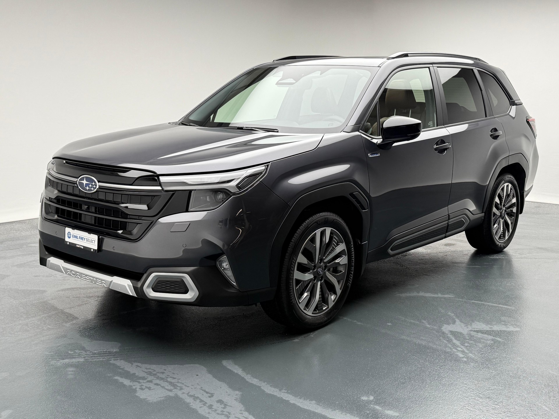 SUBARU Forester Station 2.0i e-Boxer Luxury-image-1
