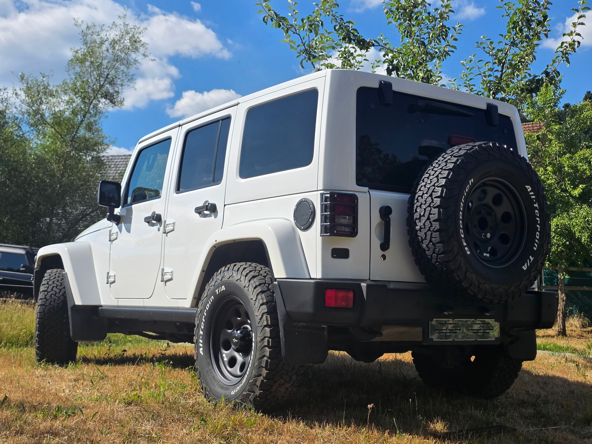 JEEP 2.8 CRD Sahara Unlimited-image-2