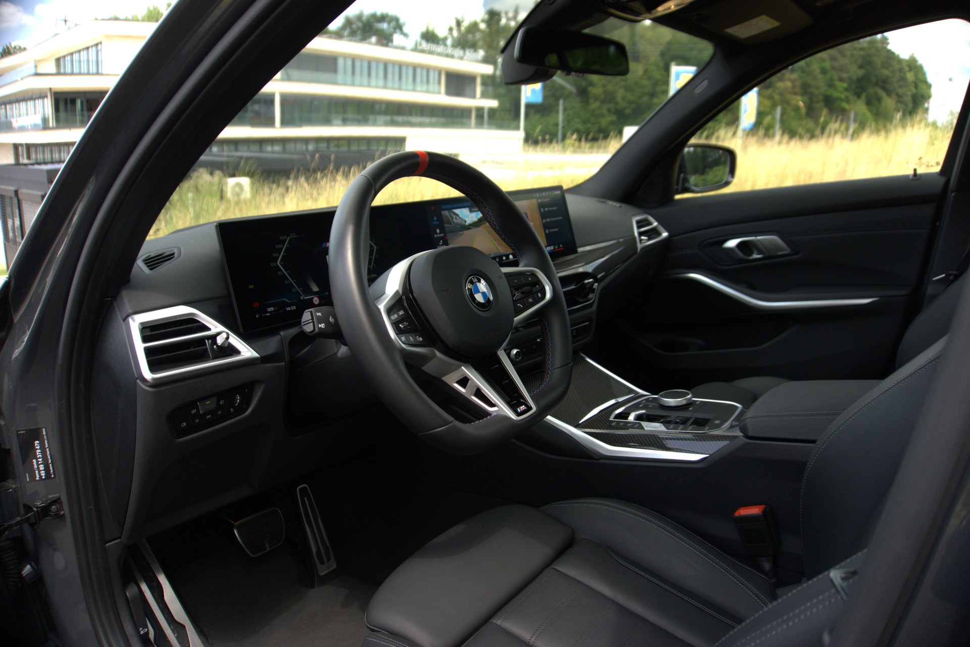 BMW M340i xDrive 48V Touring Steptronic M Sport Pro-image-5