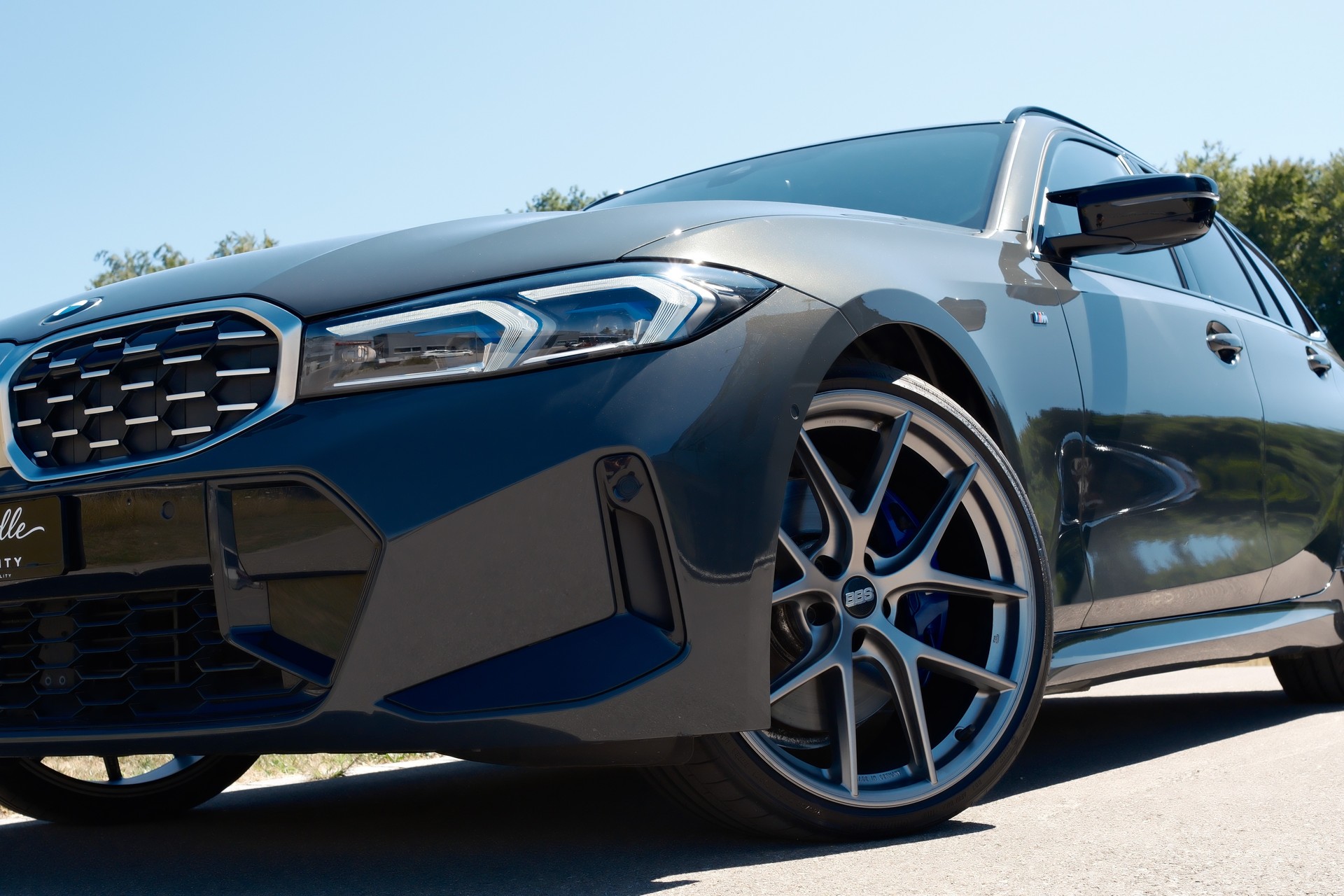 BMW M340i xDrive Touring LCI M Sport Pro-image-1