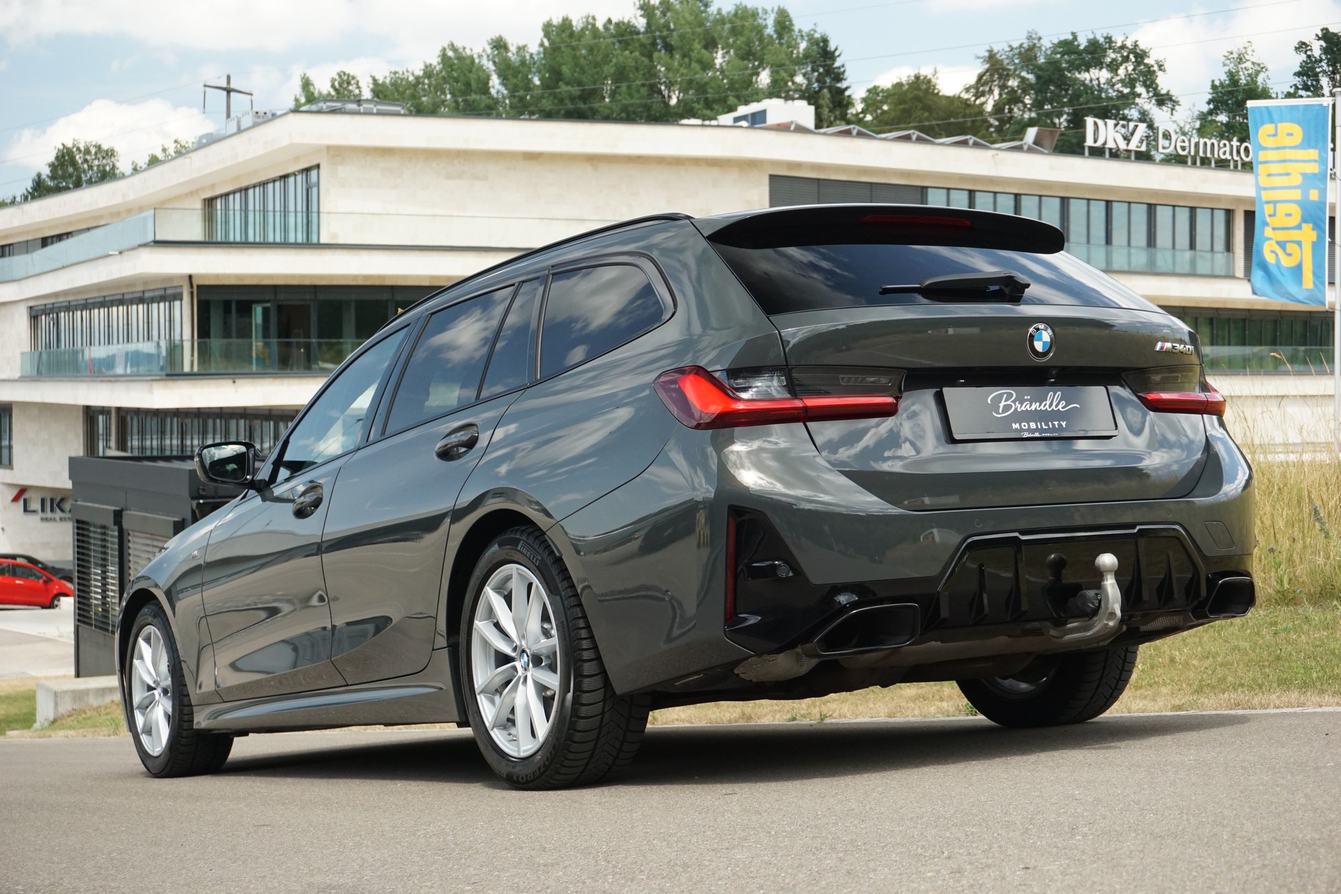 BMW M340i xDrive 48V Touring Steptronic M Sport Pro-image-11