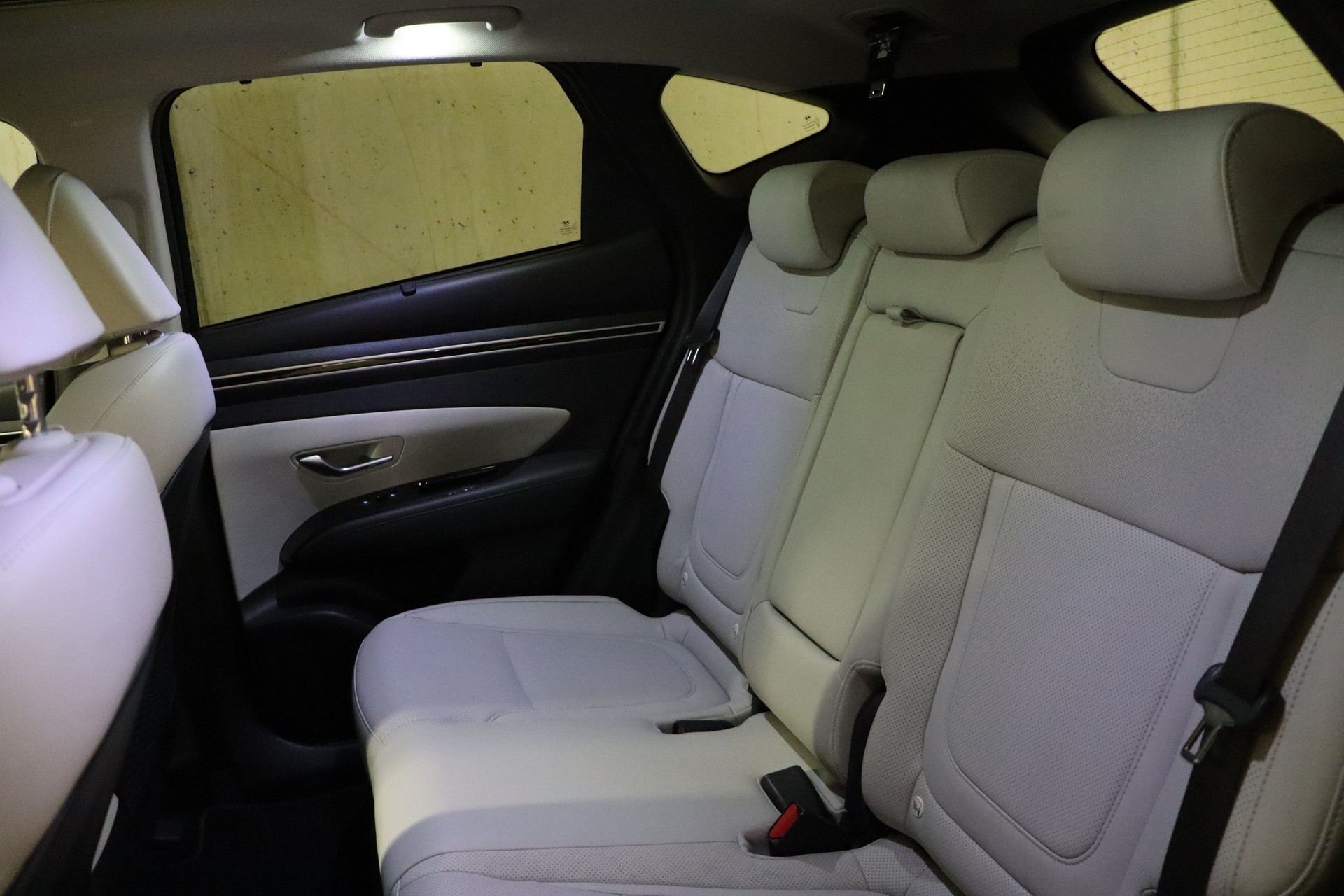 HYUNDAI Tucson 1.6 TGDI PHEV VERTEX 4WD ** FAHRASSISTENZ-PAKET ** 360-GRAD PARKPAKET ** PANO-DACH **-image-21