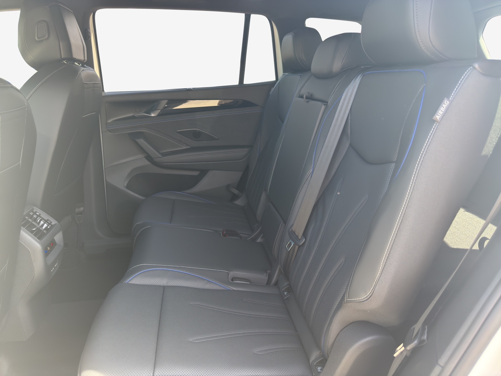VW Tayron 2.0 TSI R-Line DSG 4Motion-image-11