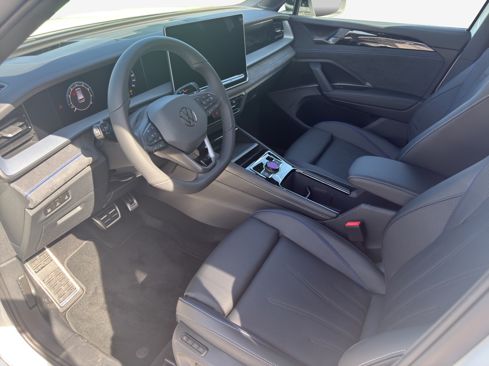 VW Tayron 2.0 TSI R-Line DSG 4Motion-image-7